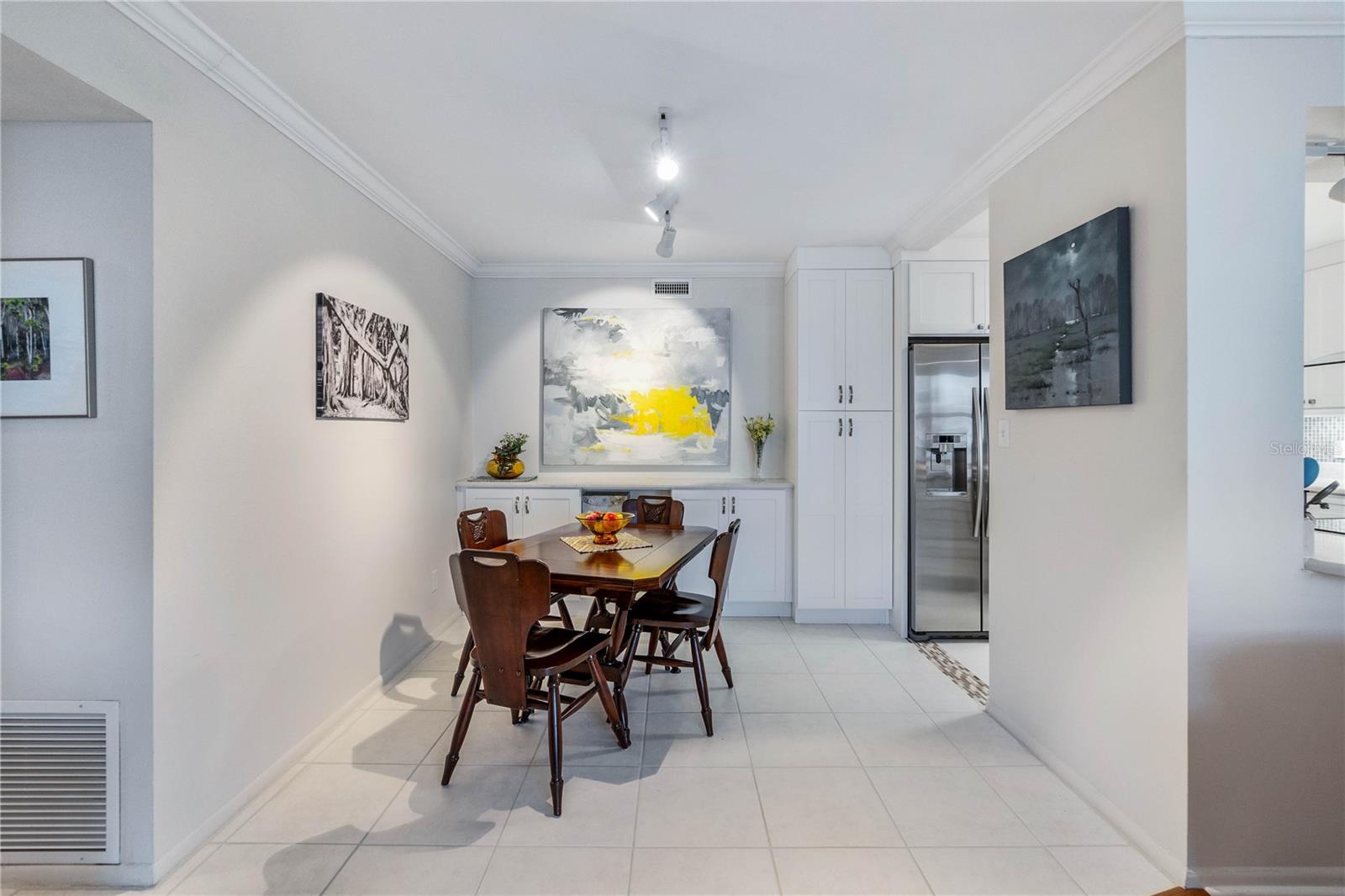 1224 S PENINSULA DR #422