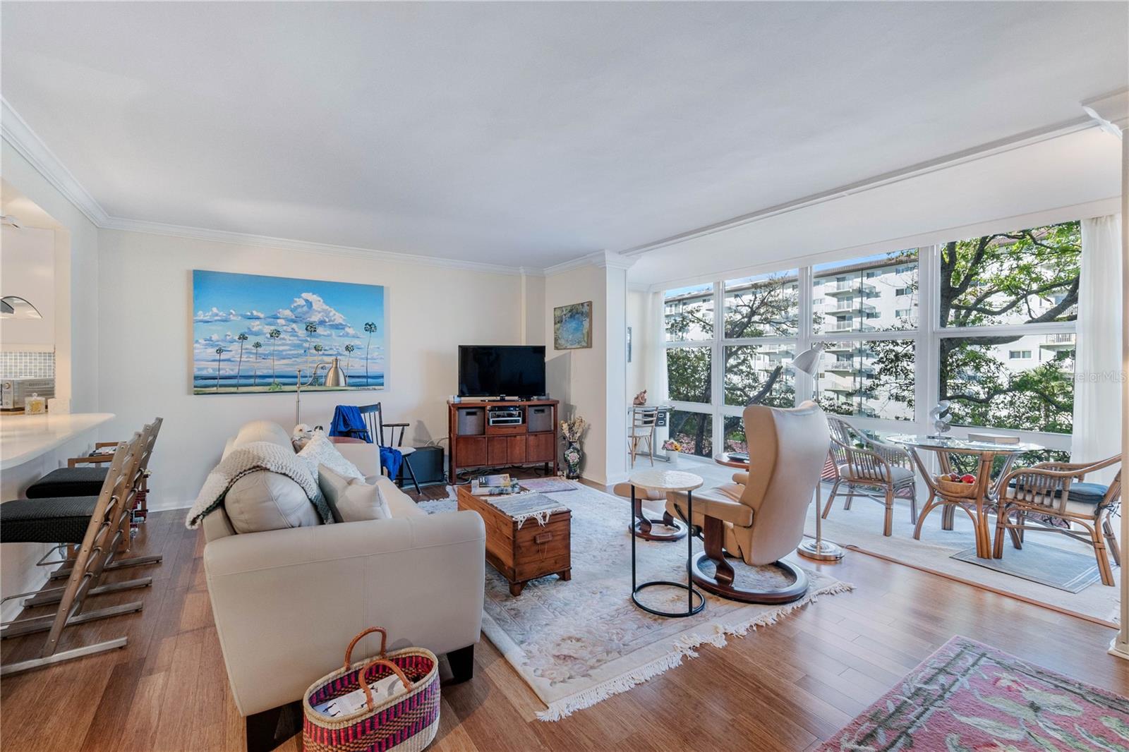 1224 S PENINSULA DR #422