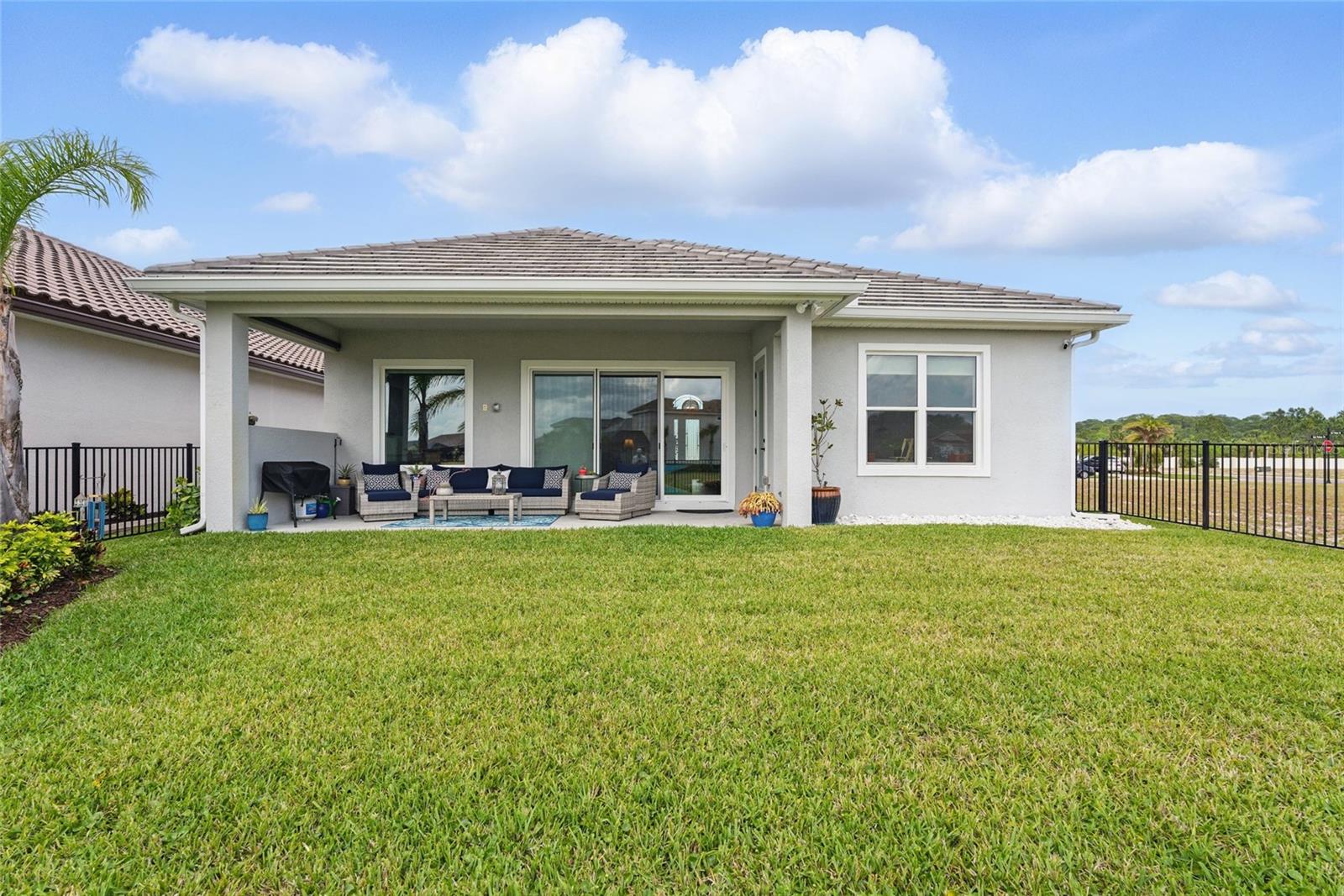 5 DEL PALMA DR