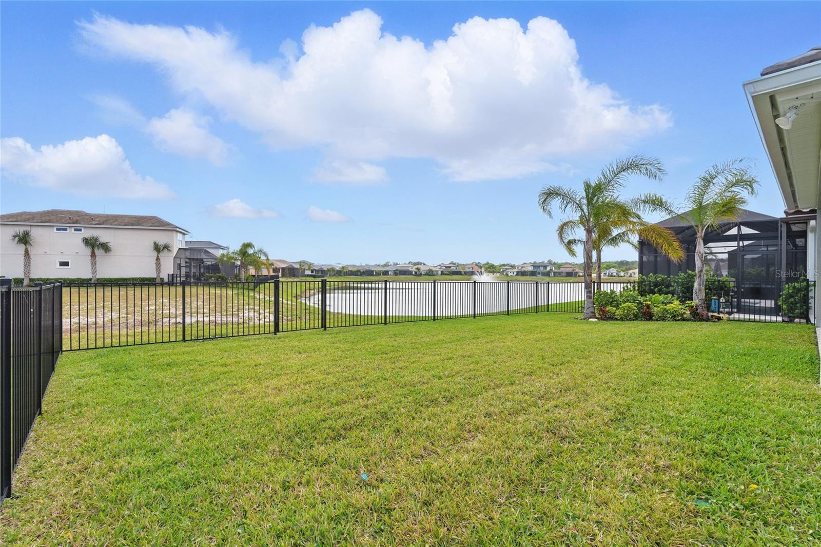 5 DEL PALMA DR