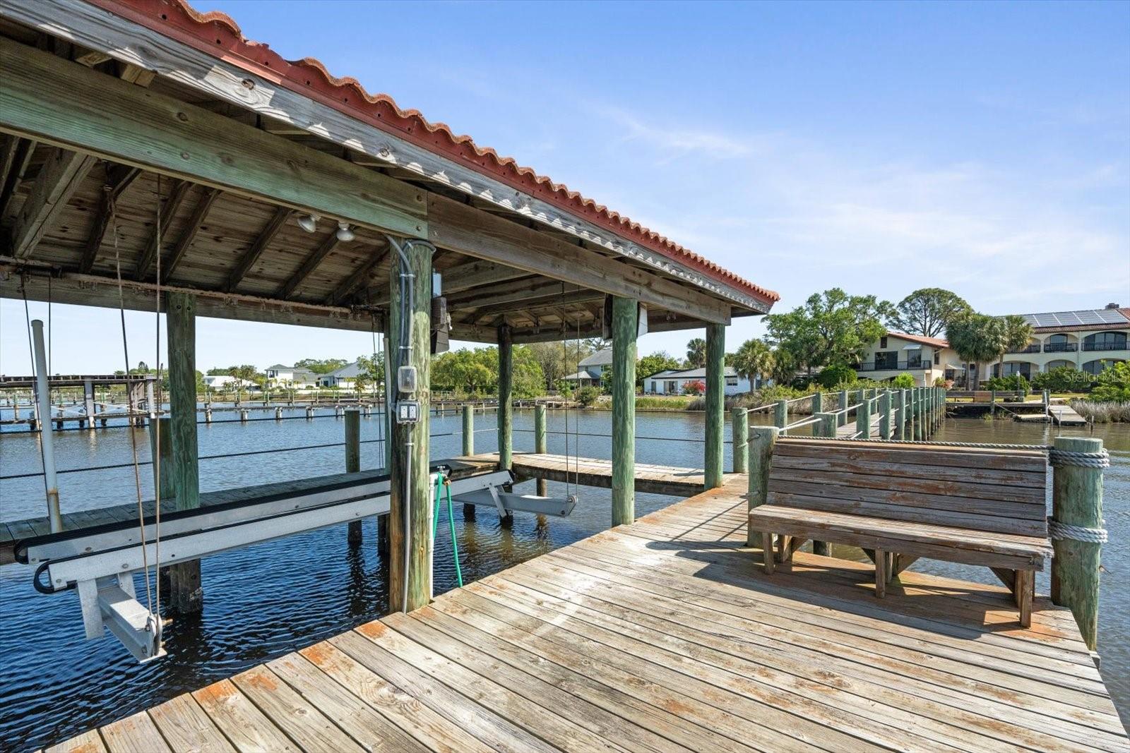 1010 JOHN ANDERSON DR