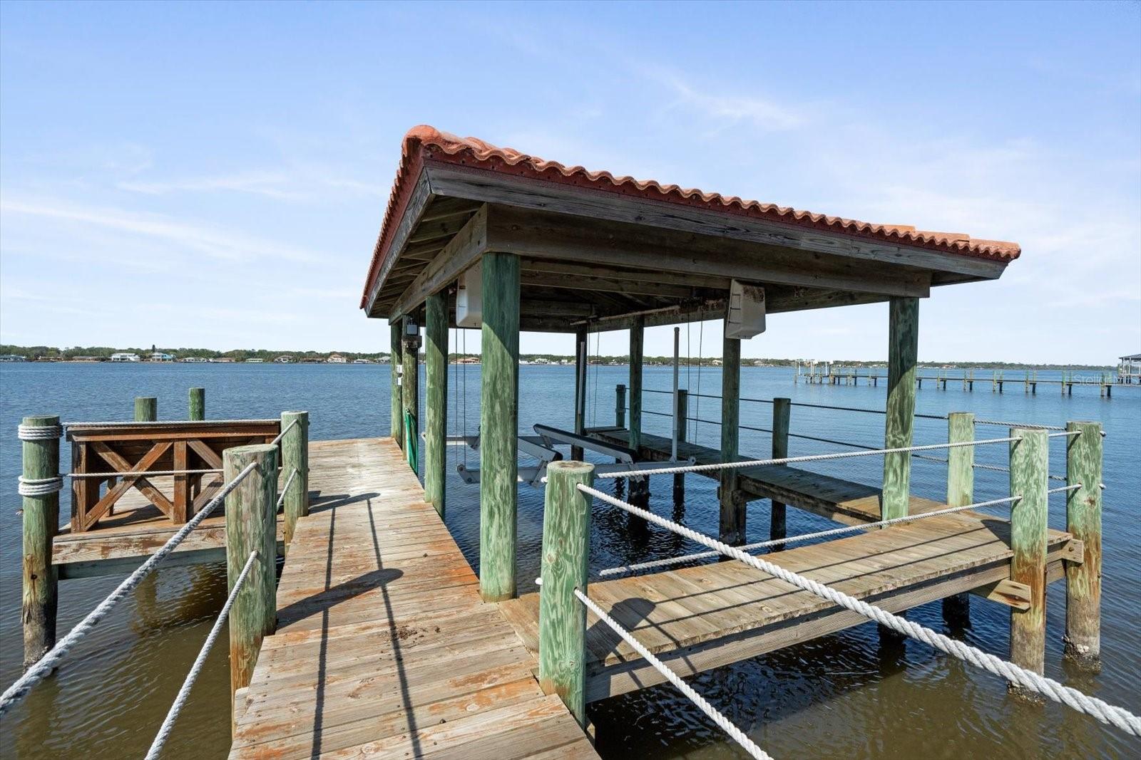 1010 JOHN ANDERSON DR