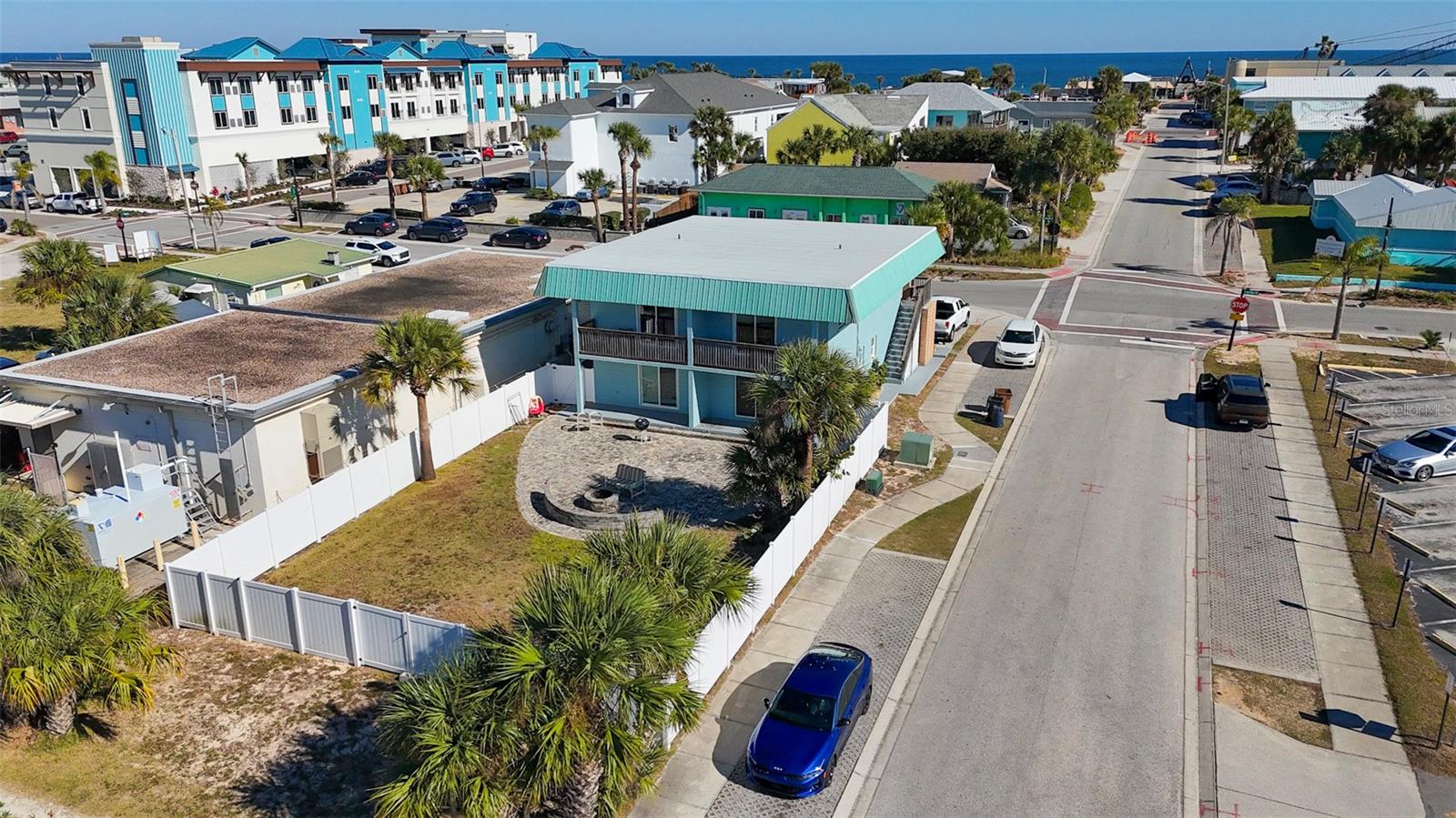 212 S DAYTONA AVE #1