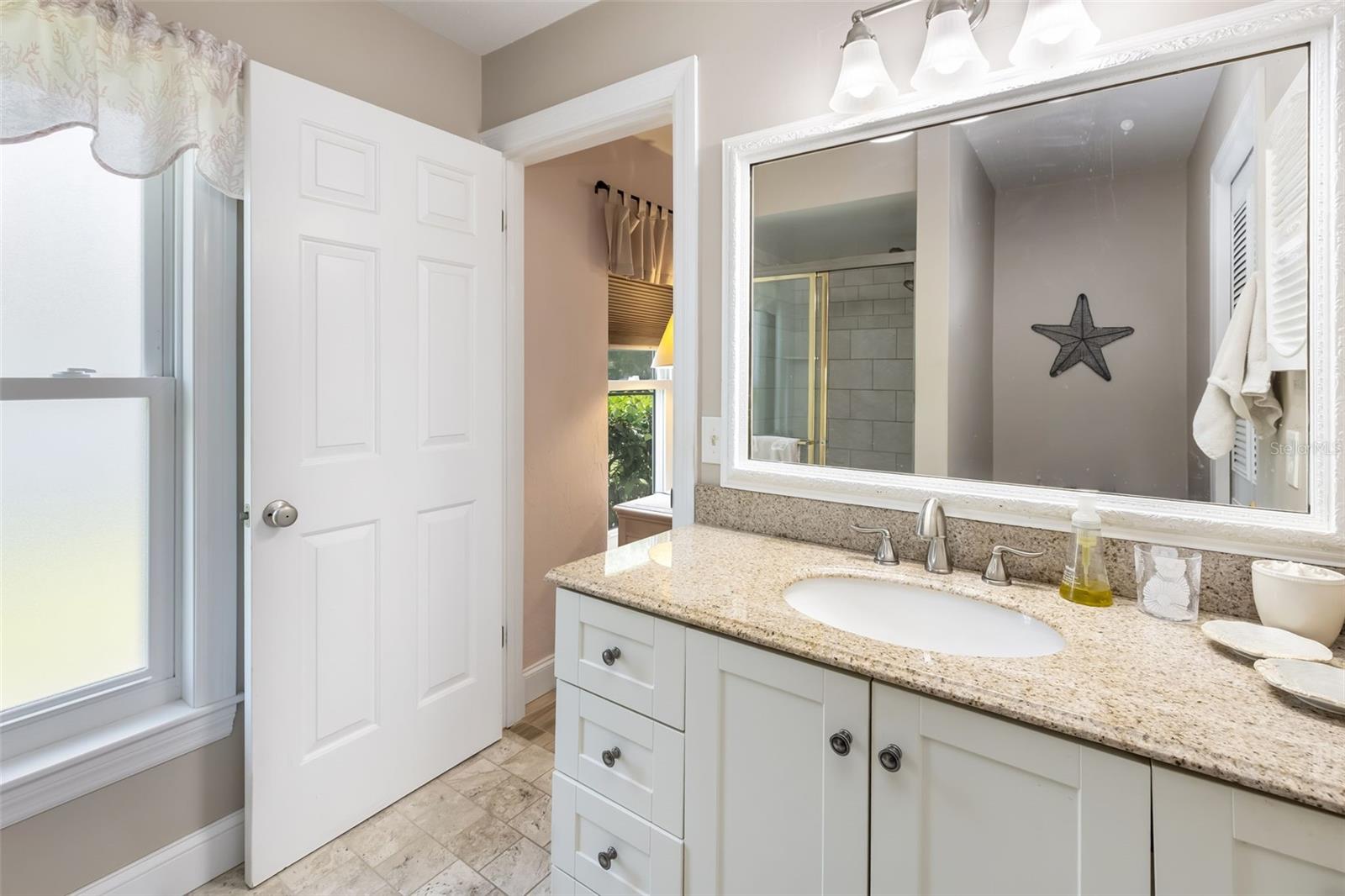 8 COURTNEY PL