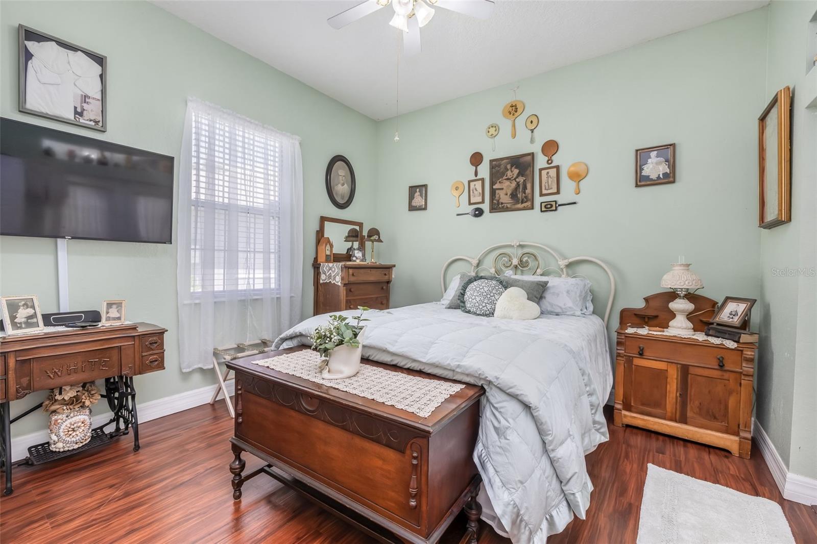 54 EDITH POPE DR