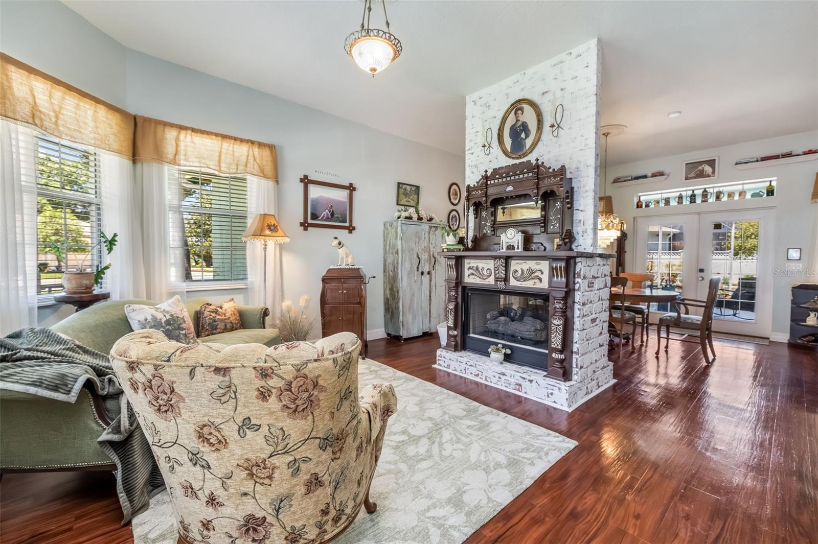 54 EDITH POPE DR