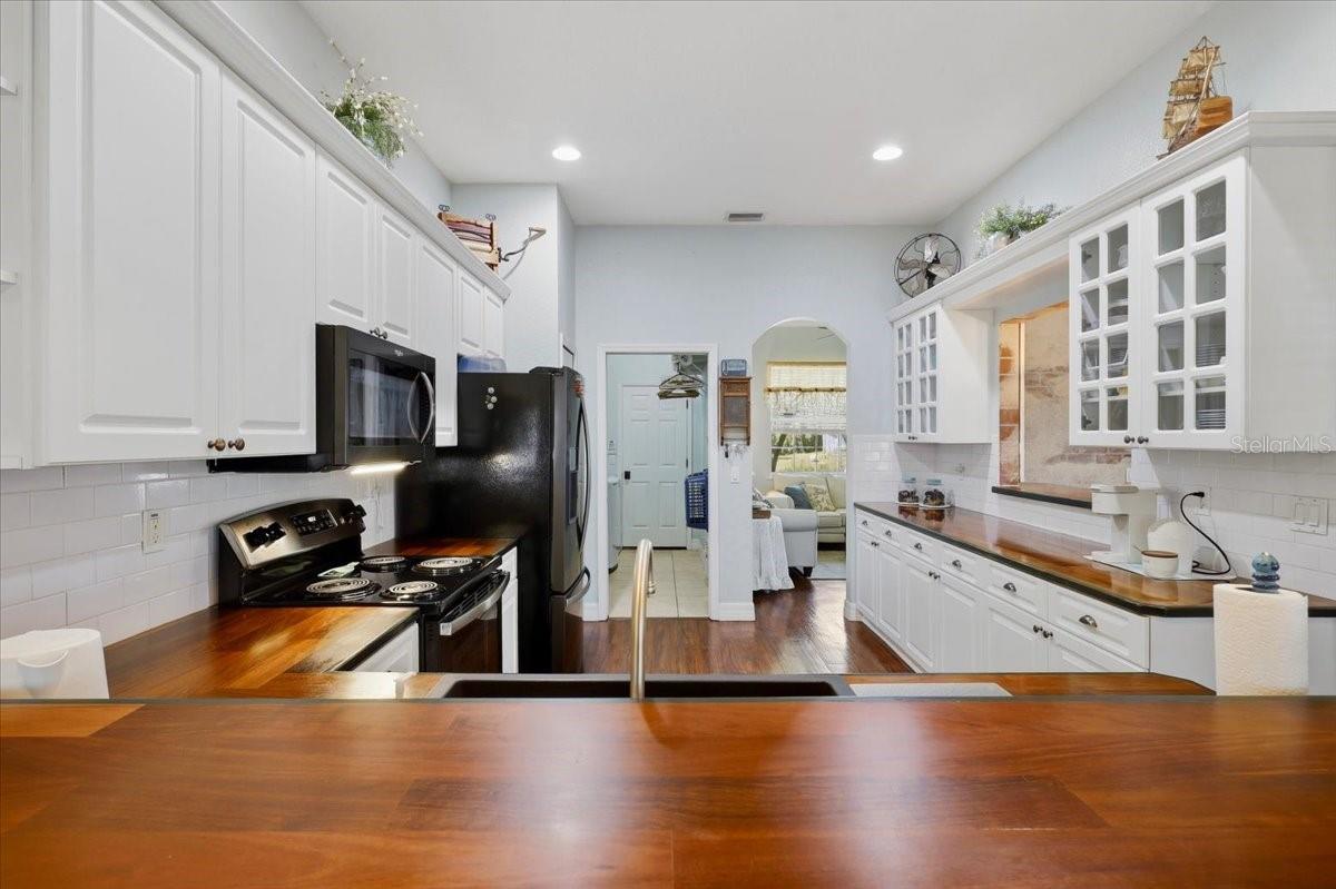 54 EDITH POPE DR