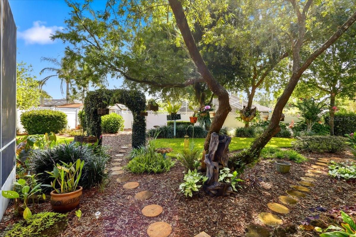 54 EDITH POPE DR