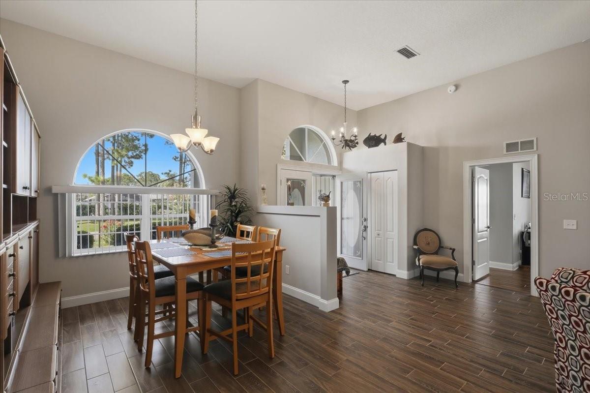 13 BAYSIDE DR