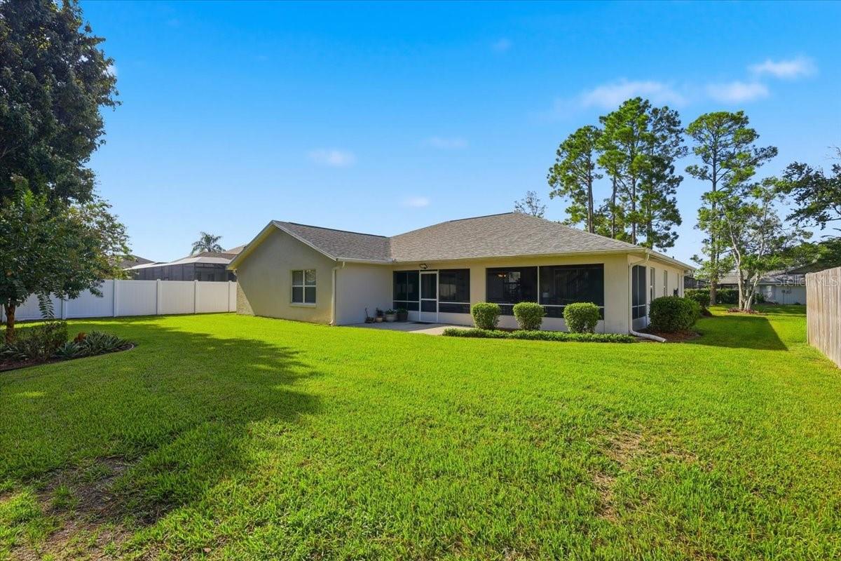 13 BAYSIDE DR
