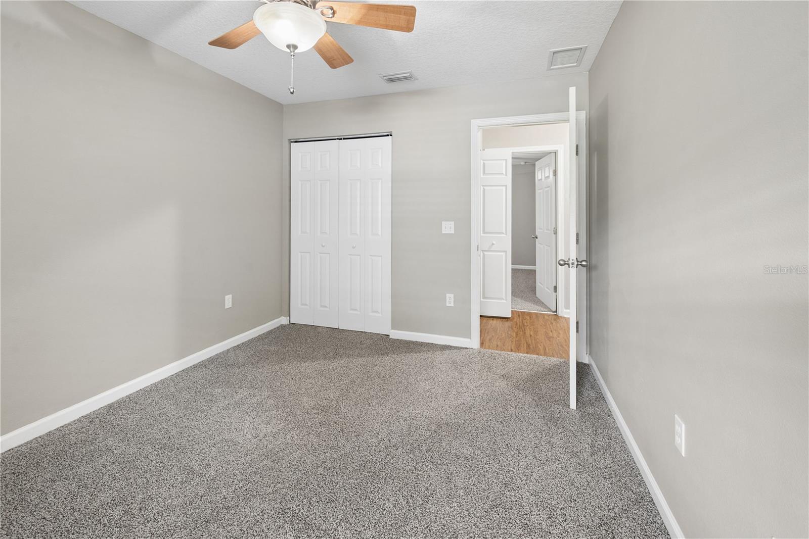 226 BRADFORD DR