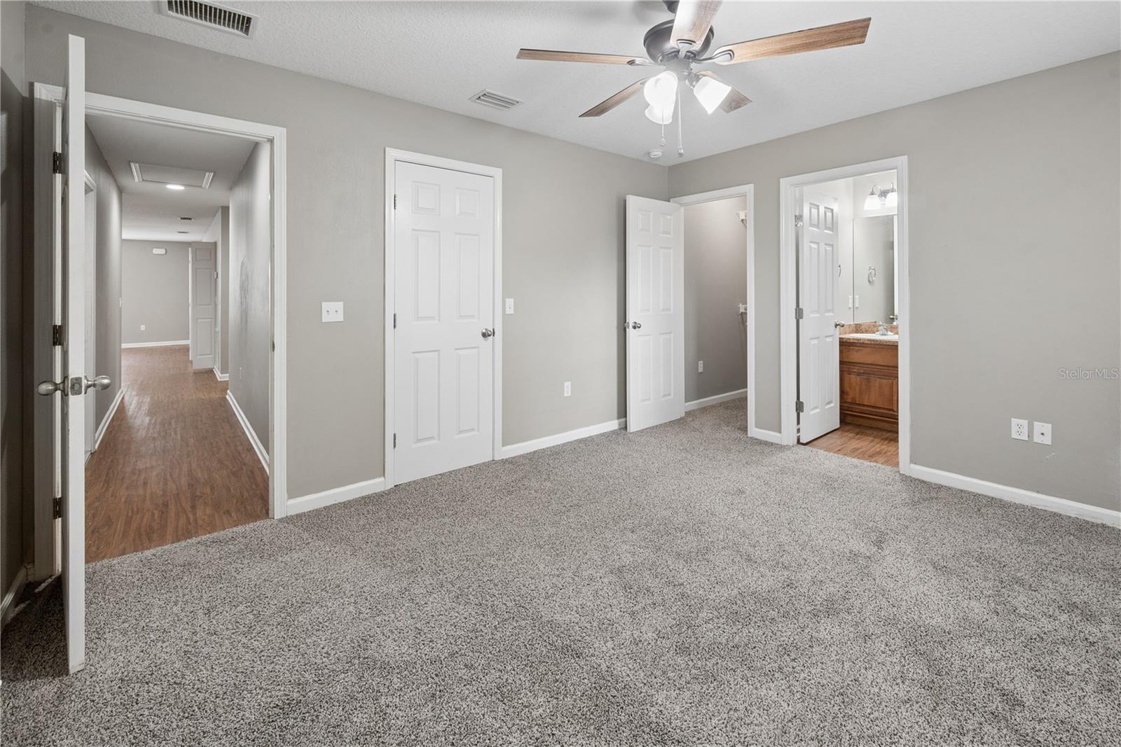 226 BRADFORD DR