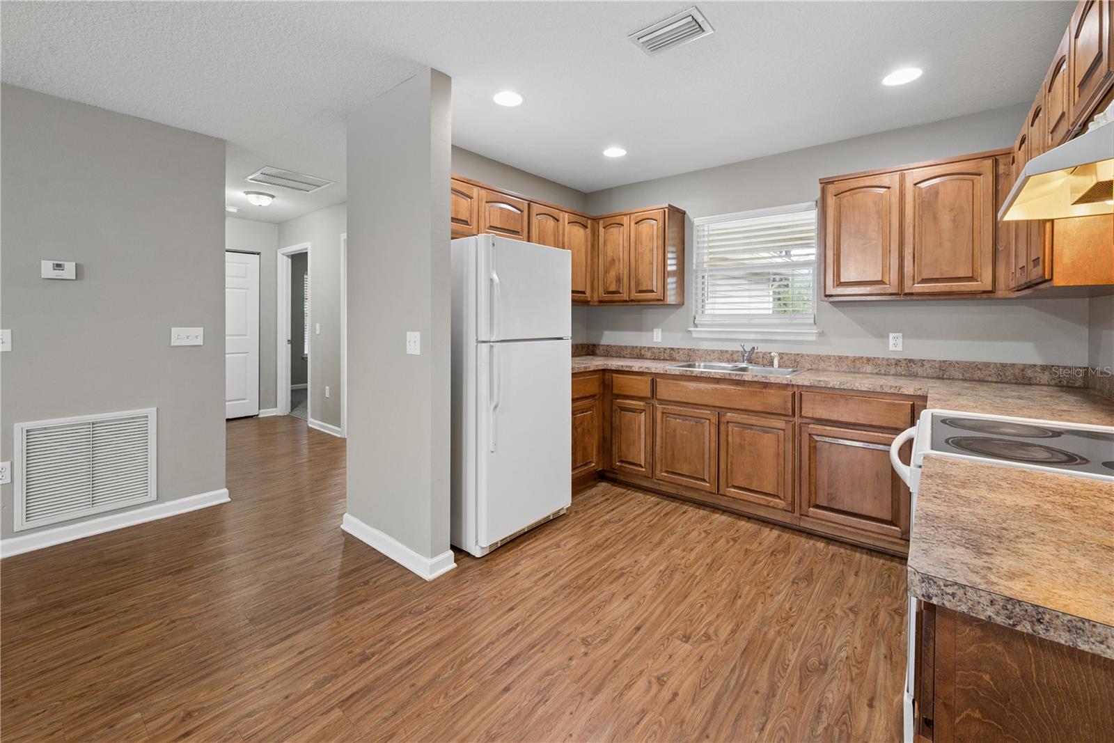 226 BRADFORD DR