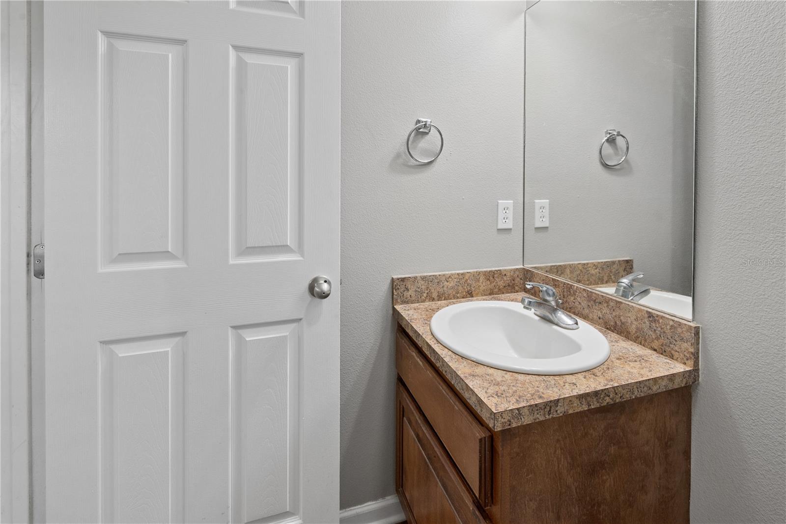 226 BRADFORD DR