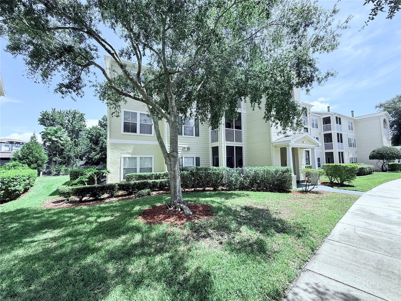 18369 BRIDLE CLUB DR