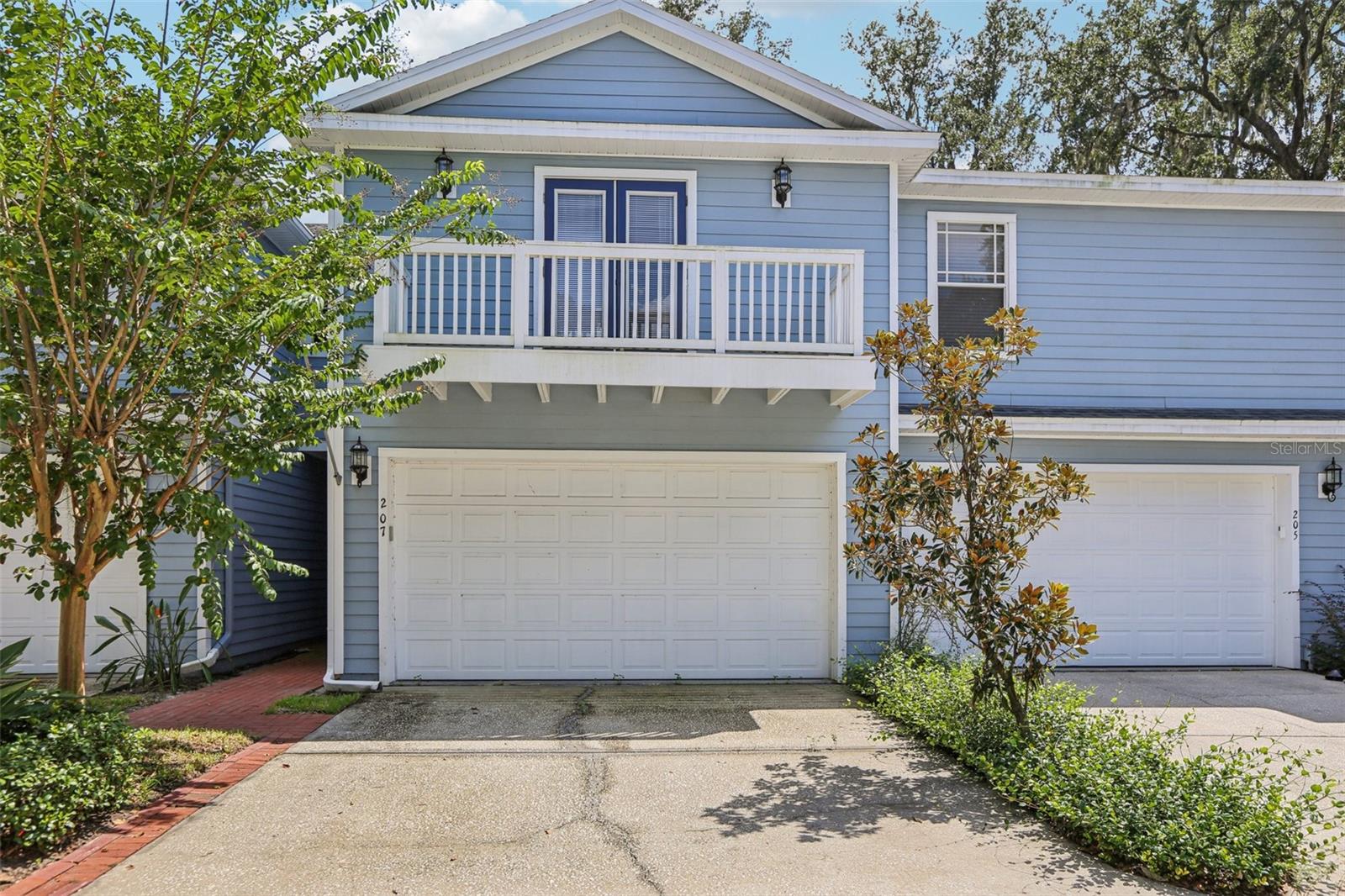 207 ARBOR SHADE CT