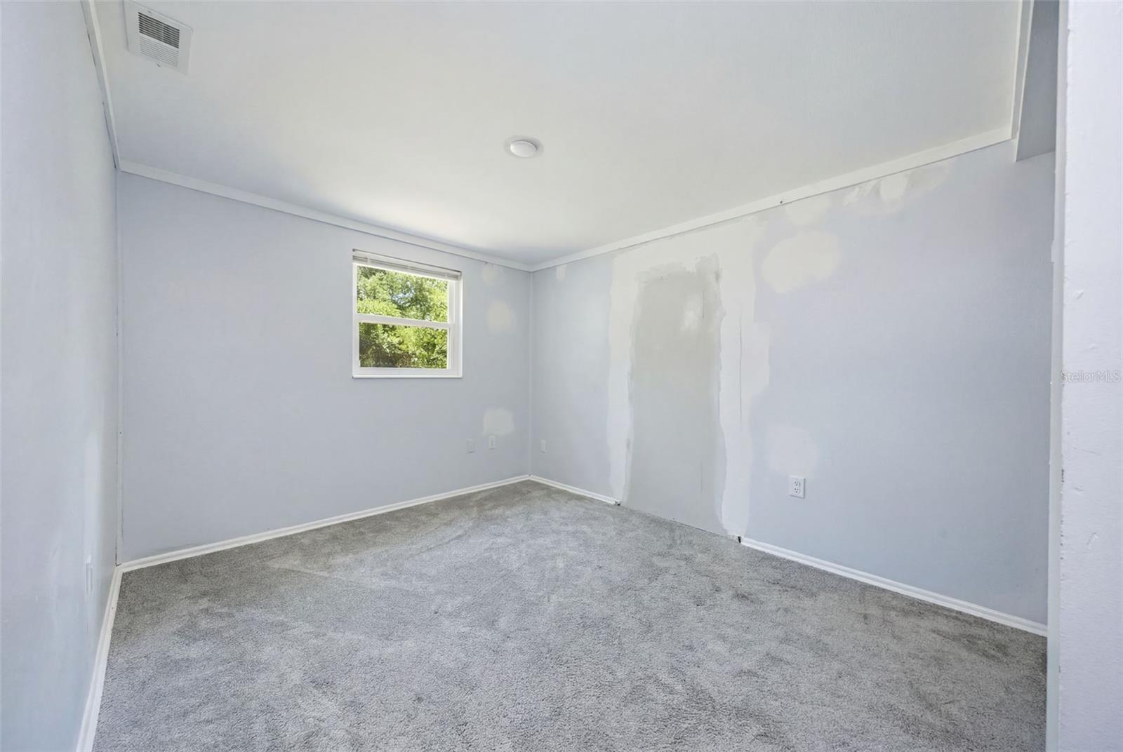 11410 THOMAS RD