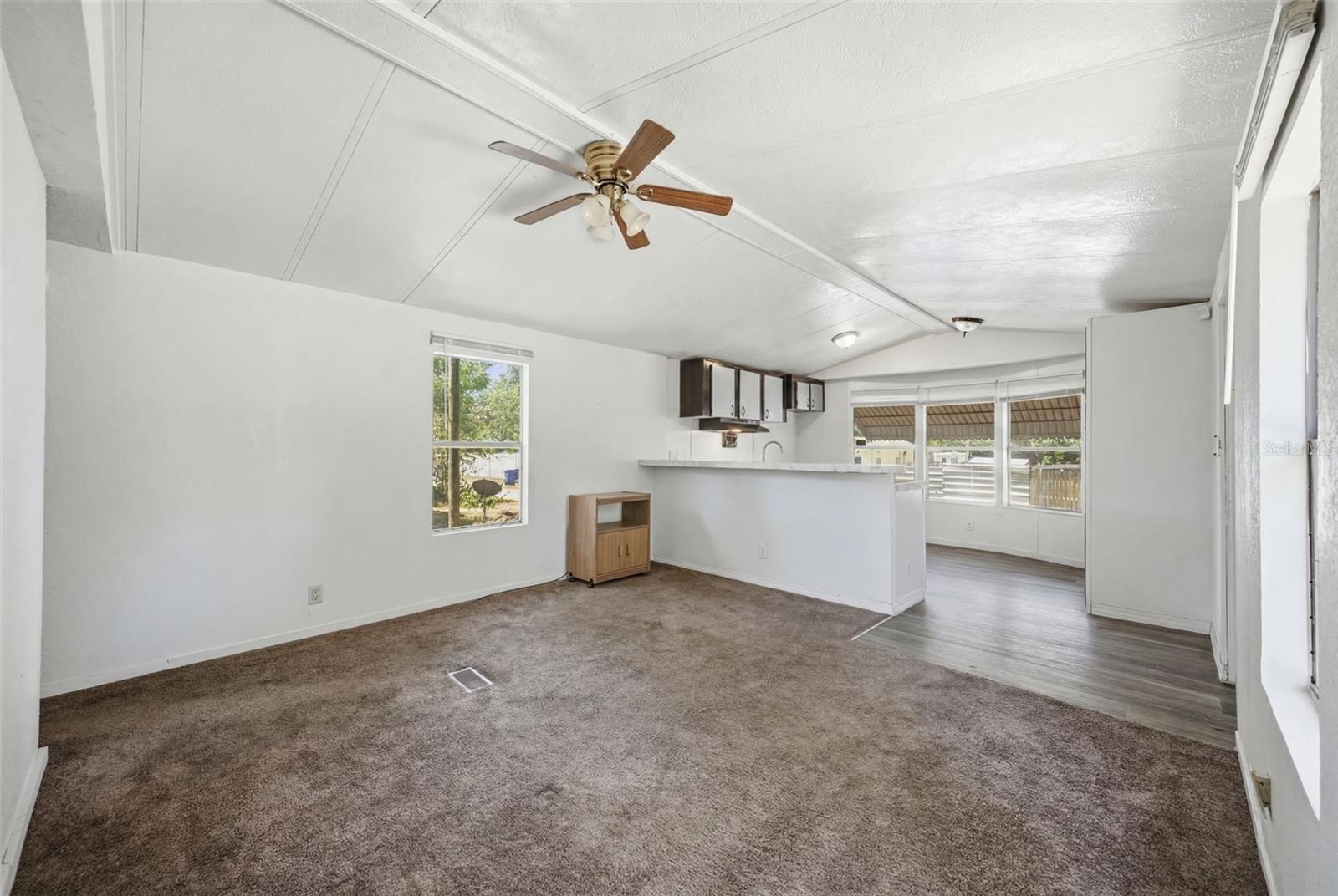 11410 THOMAS RD