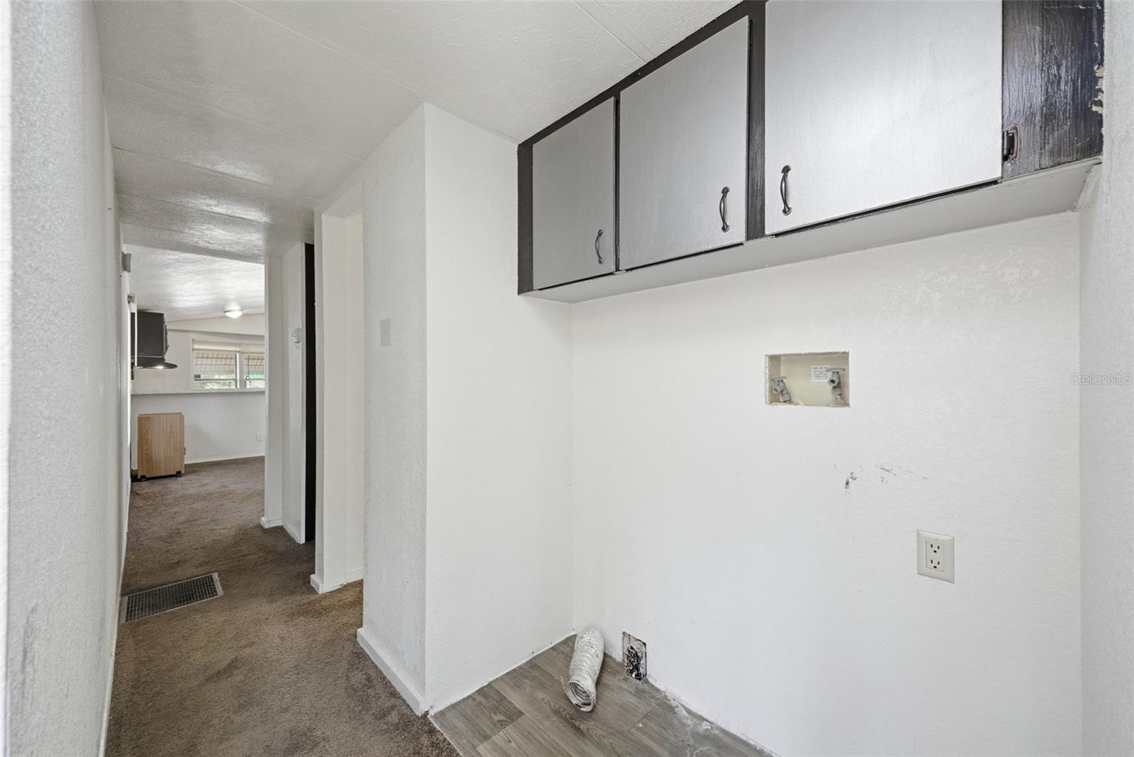 11410 THOMAS RD