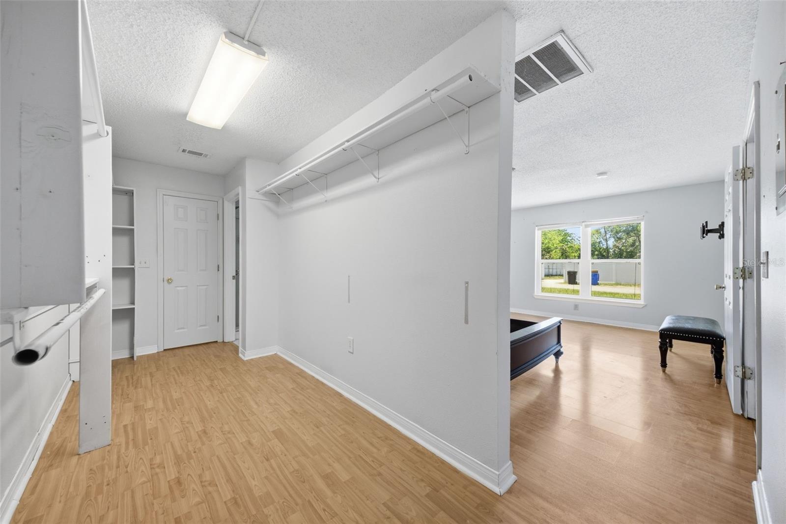 11410 THOMAS RD