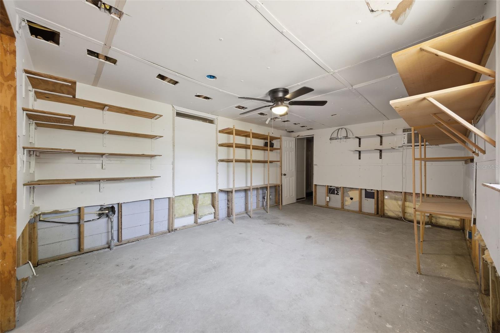 11410 THOMAS RD