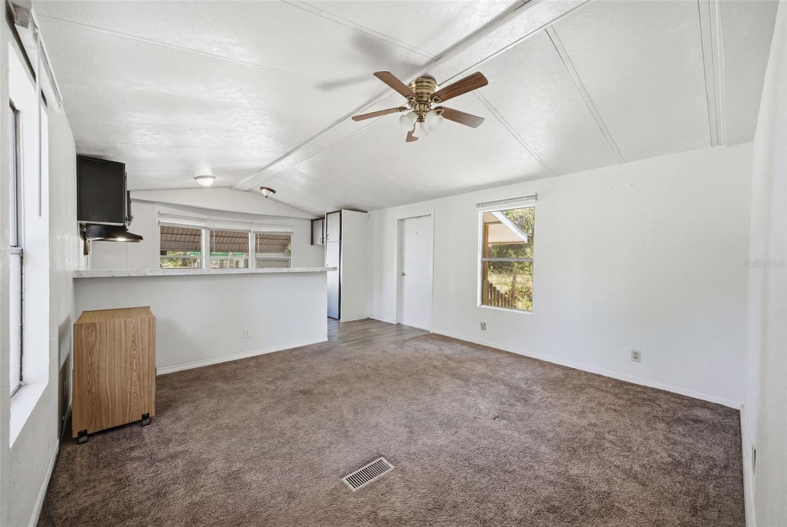 11410 THOMAS RD
