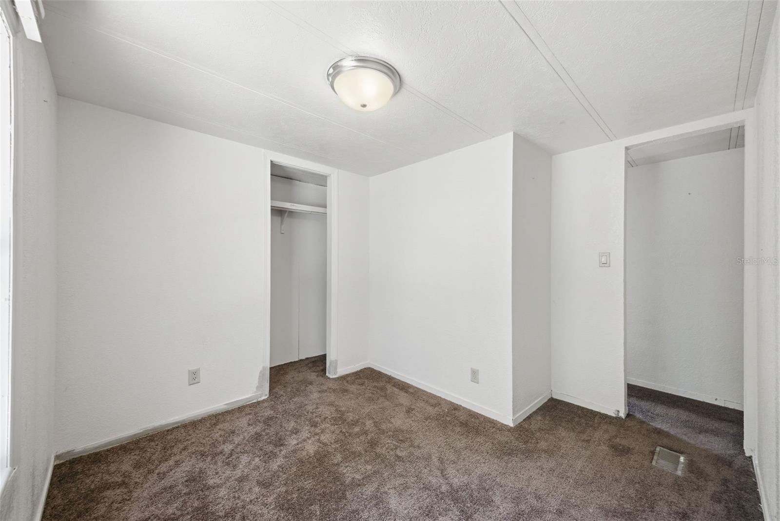 11410 THOMAS RD