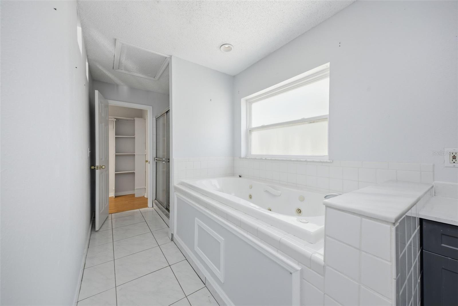 11410 THOMAS RD
