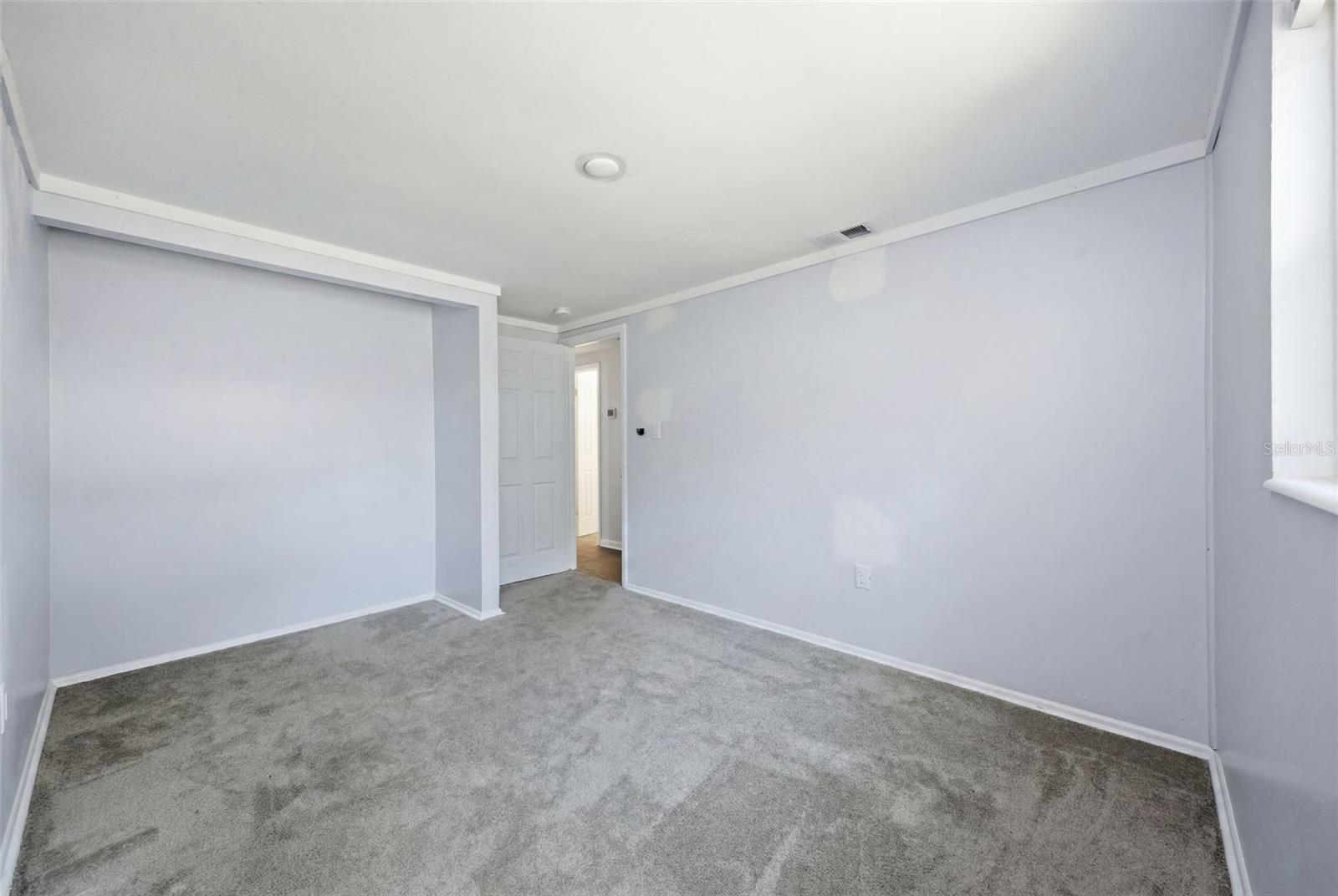11410 THOMAS RD
