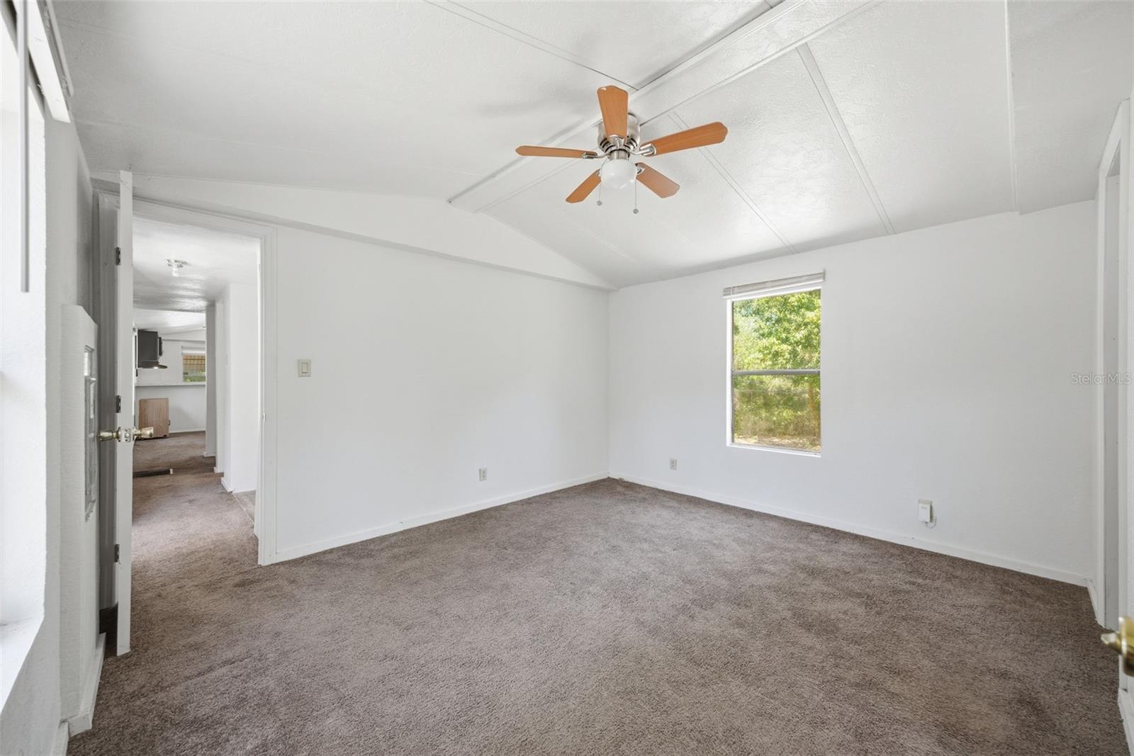 11410 THOMAS RD