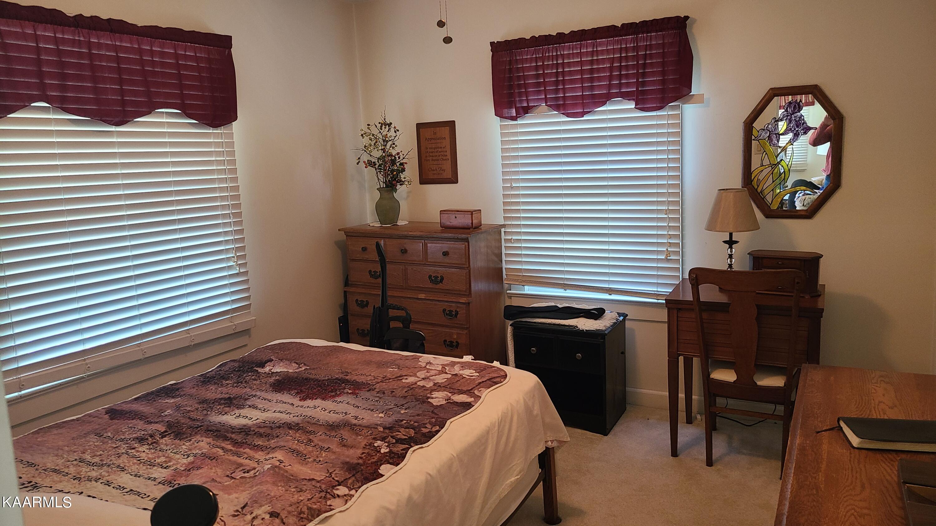 160 Stephens Rd