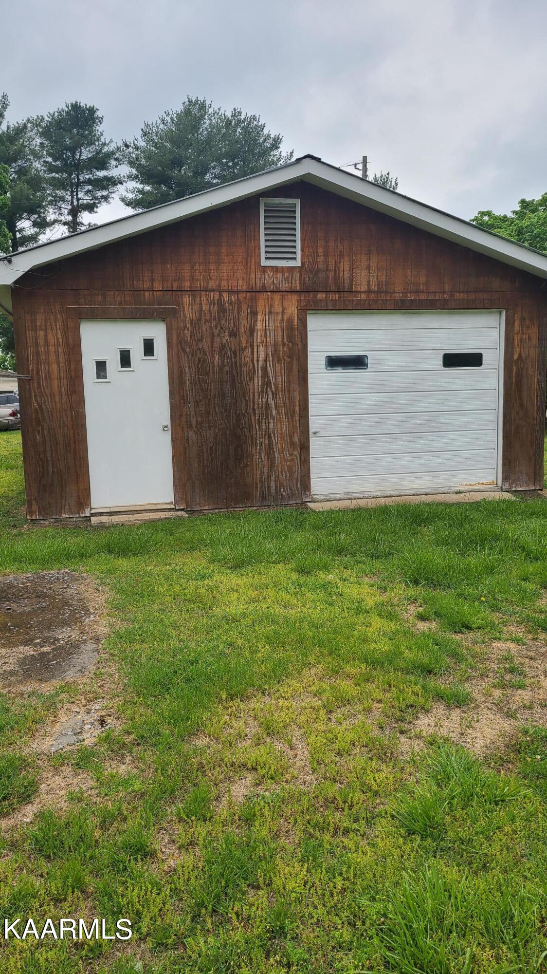 160 Stephens Rd