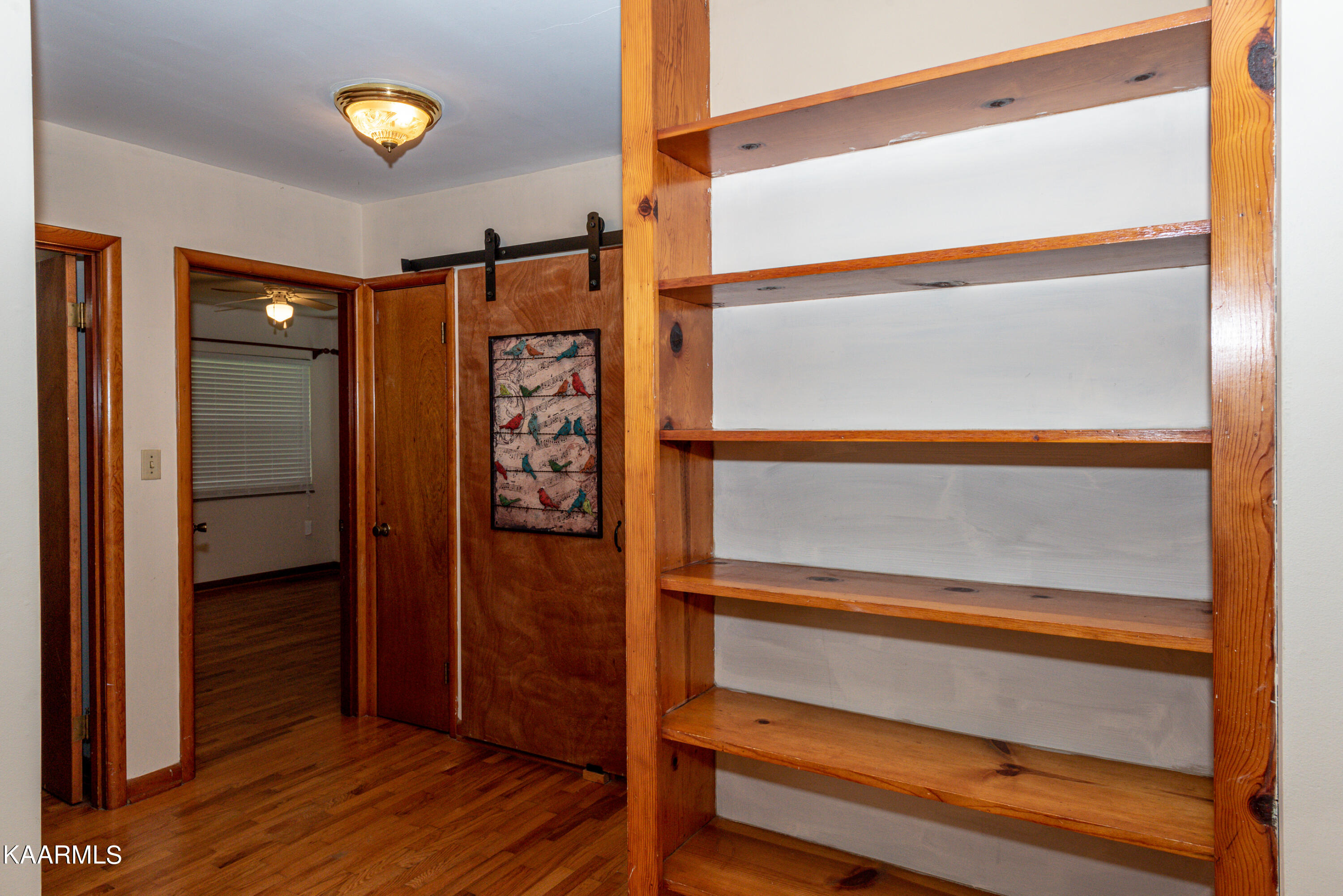 132 Mountain Ave