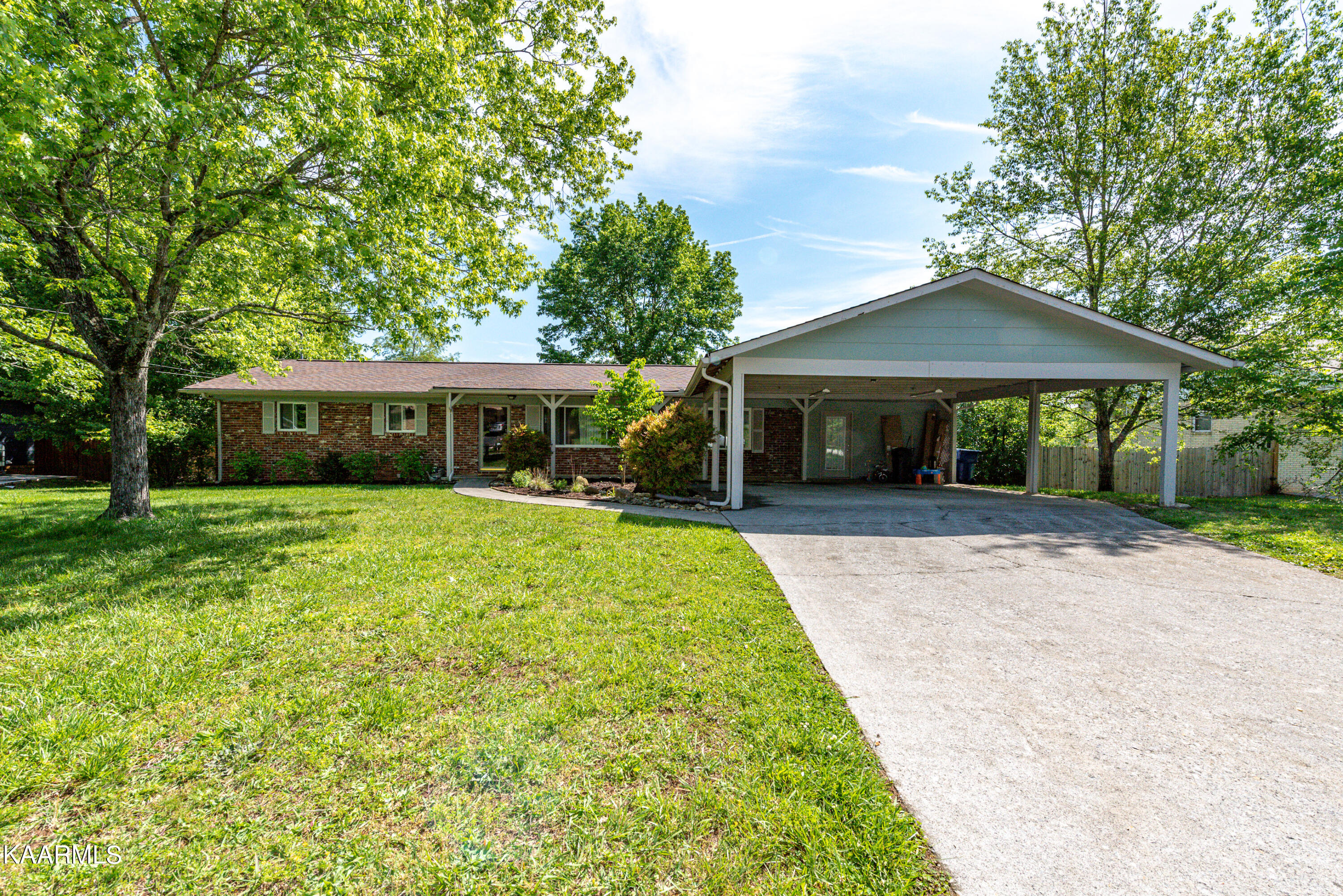 216 Arbor Drive