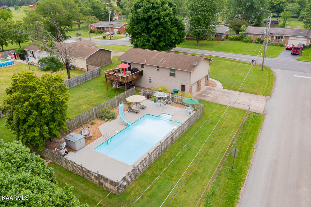 559 Burnett Station Rd