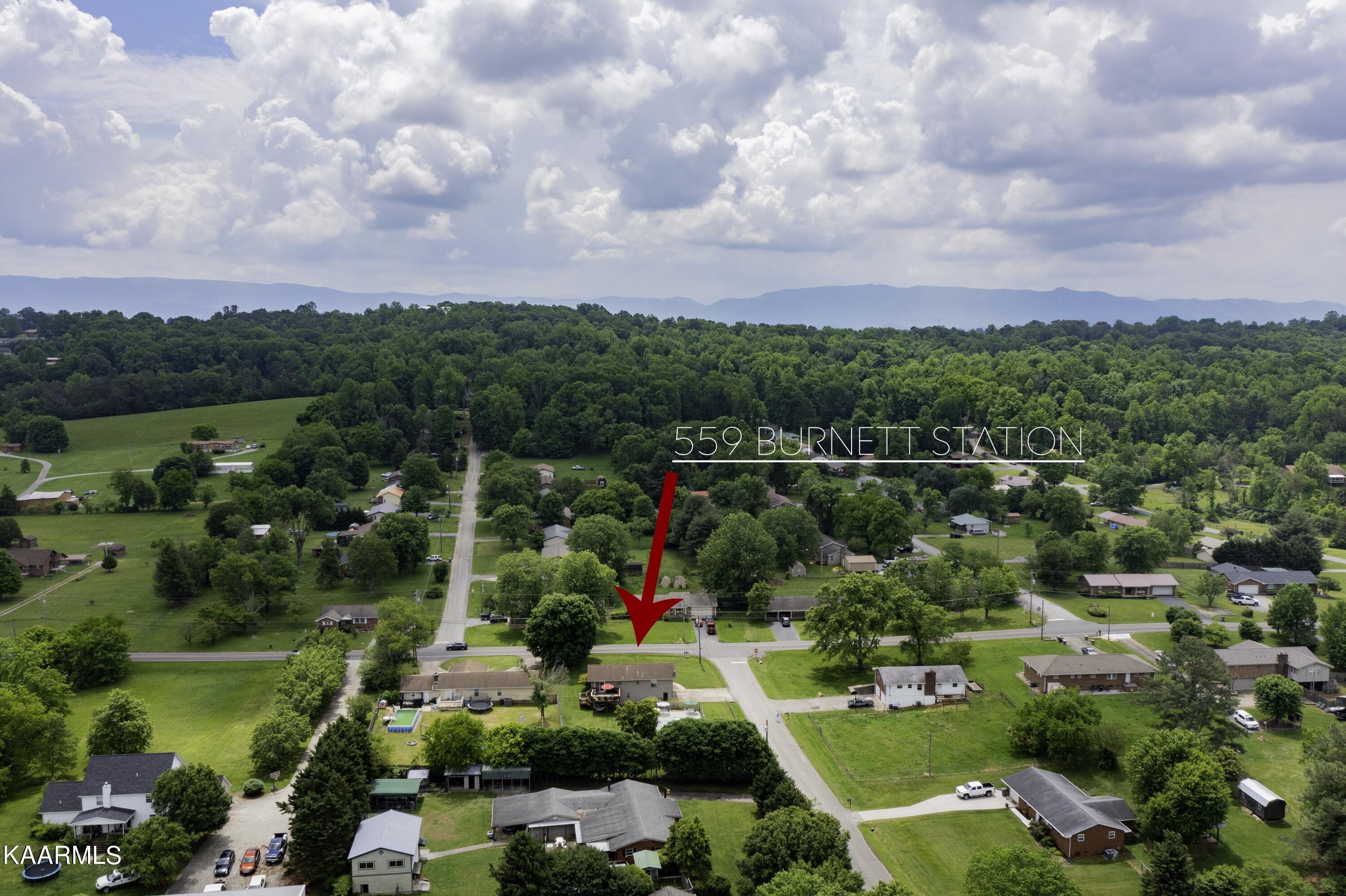 559 Burnett Station Rd