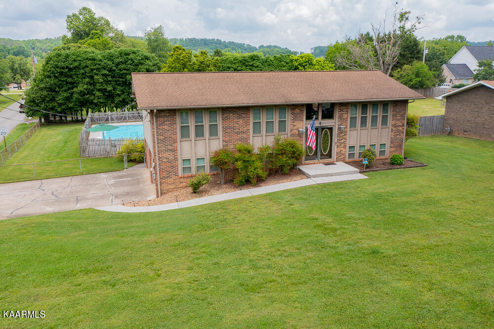 559 Burnett Station Rd