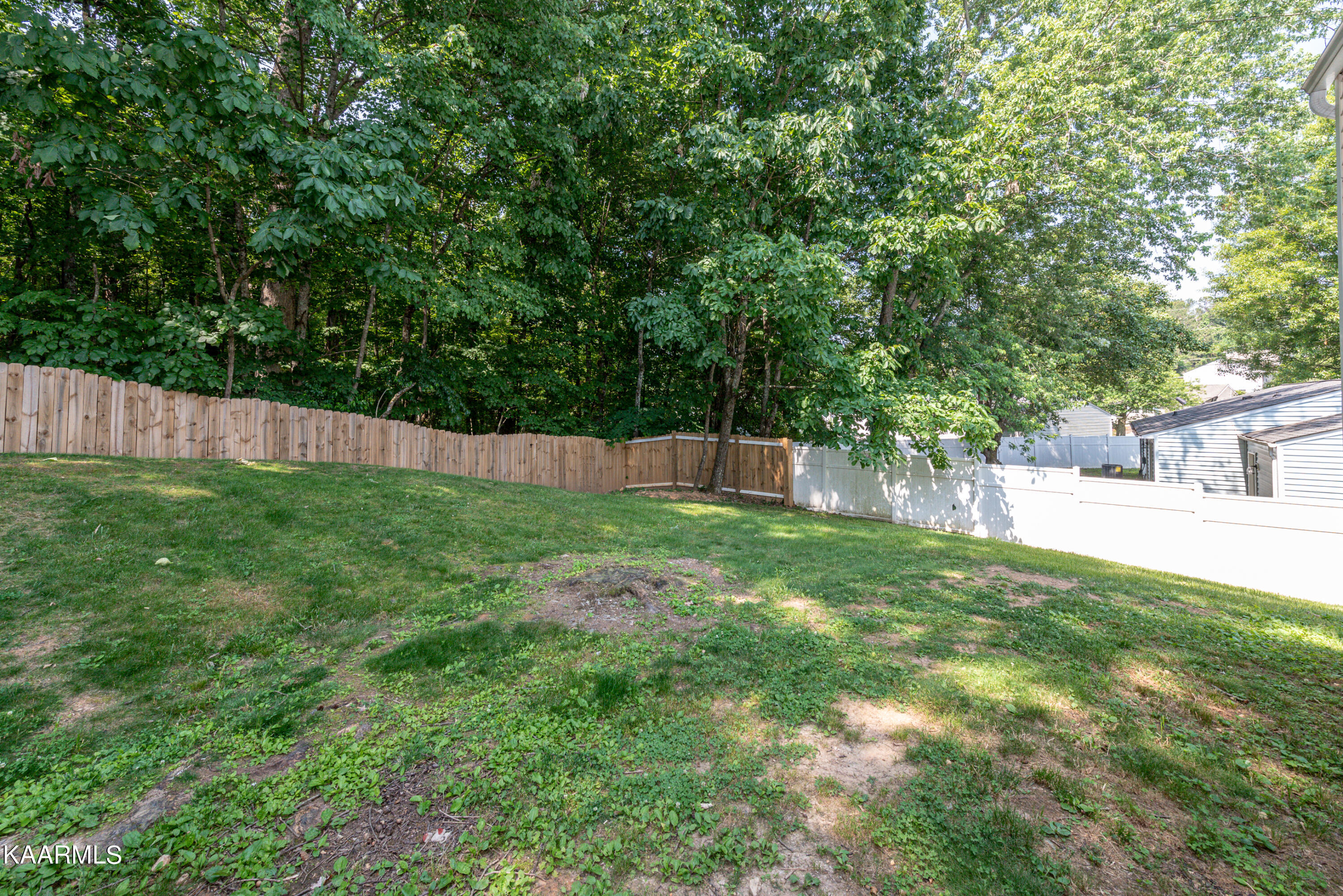 4316 Twin Pines Drive