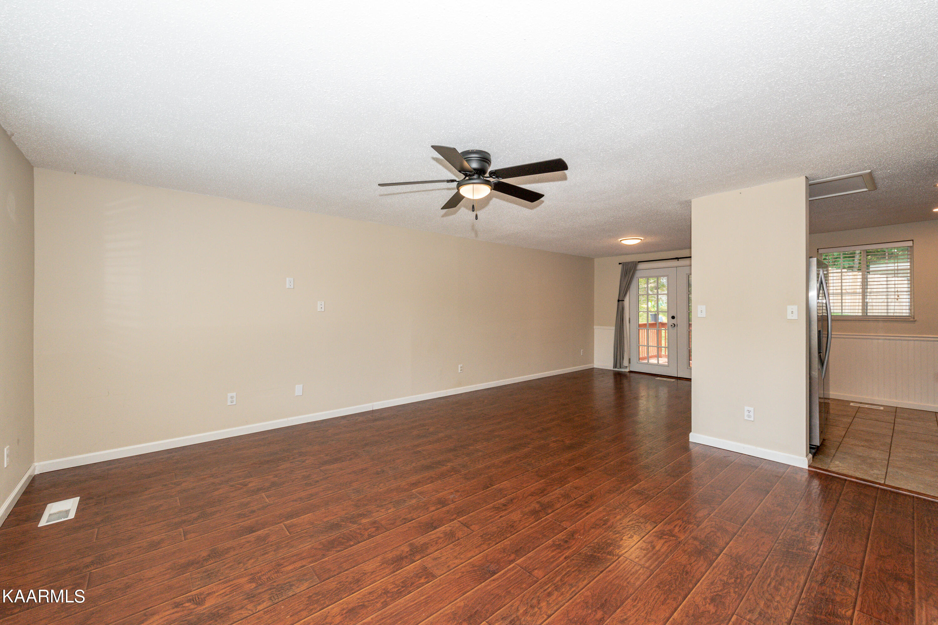 4316 Twin Pines Drive