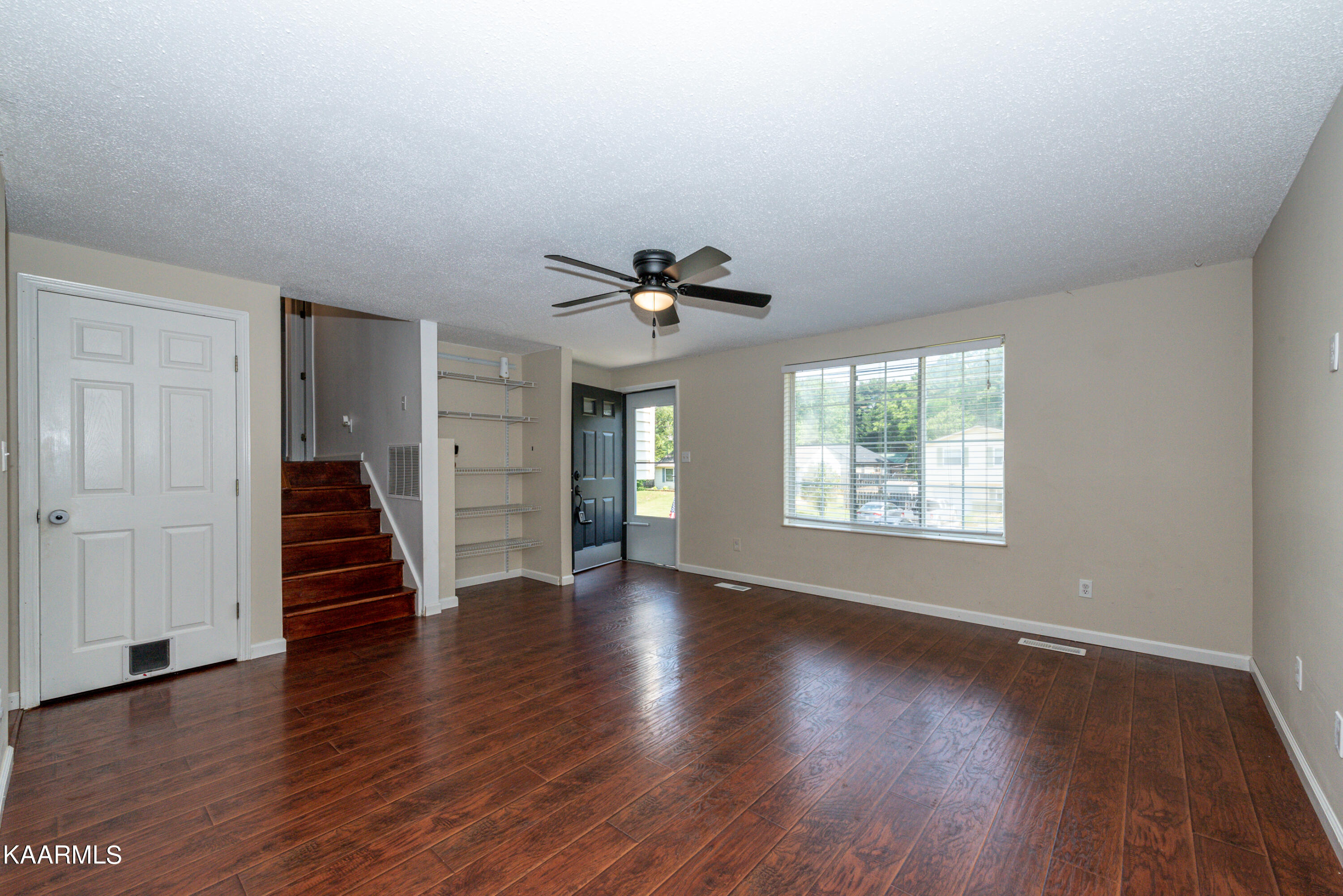 4316 Twin Pines Drive