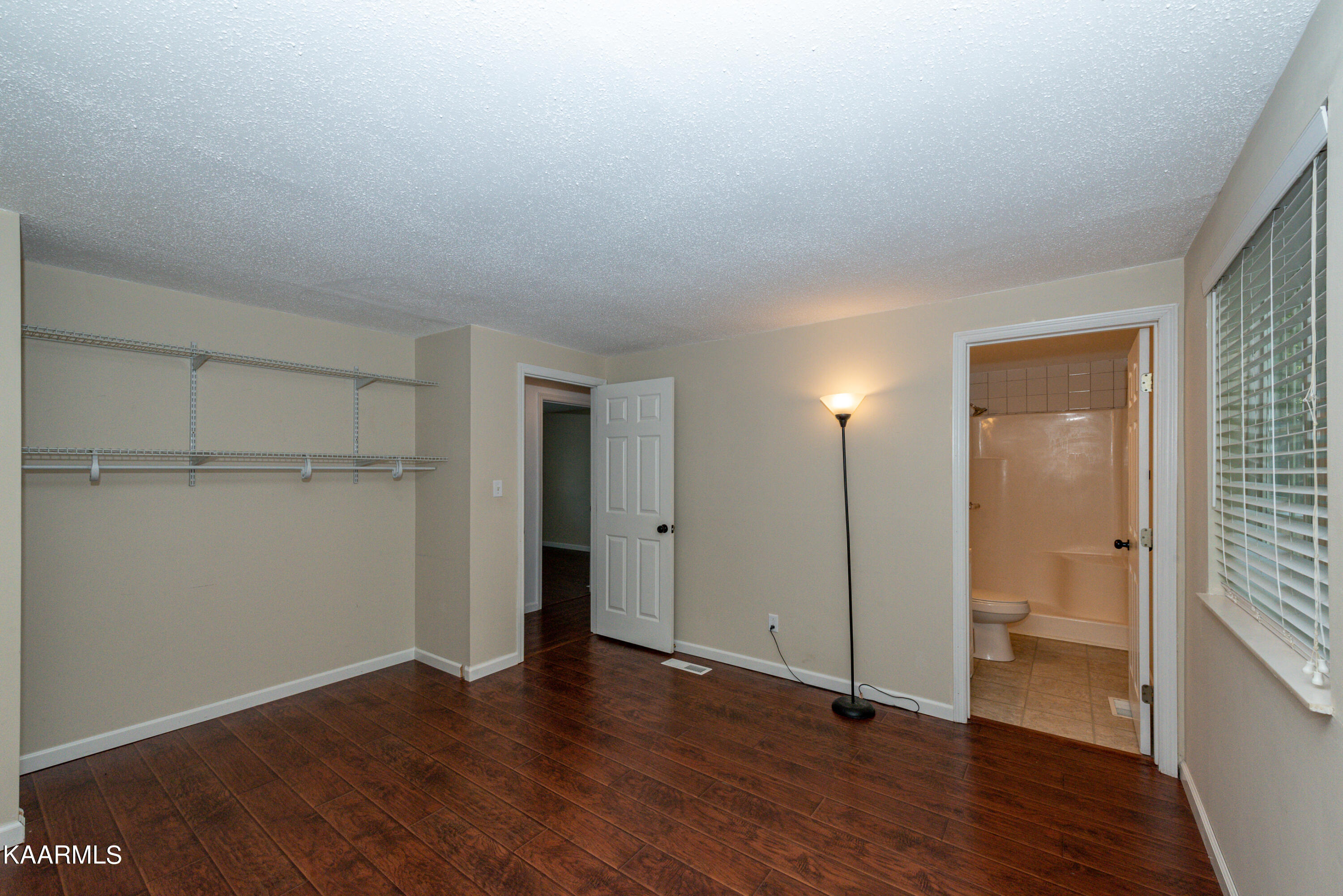 4316 Twin Pines Drive