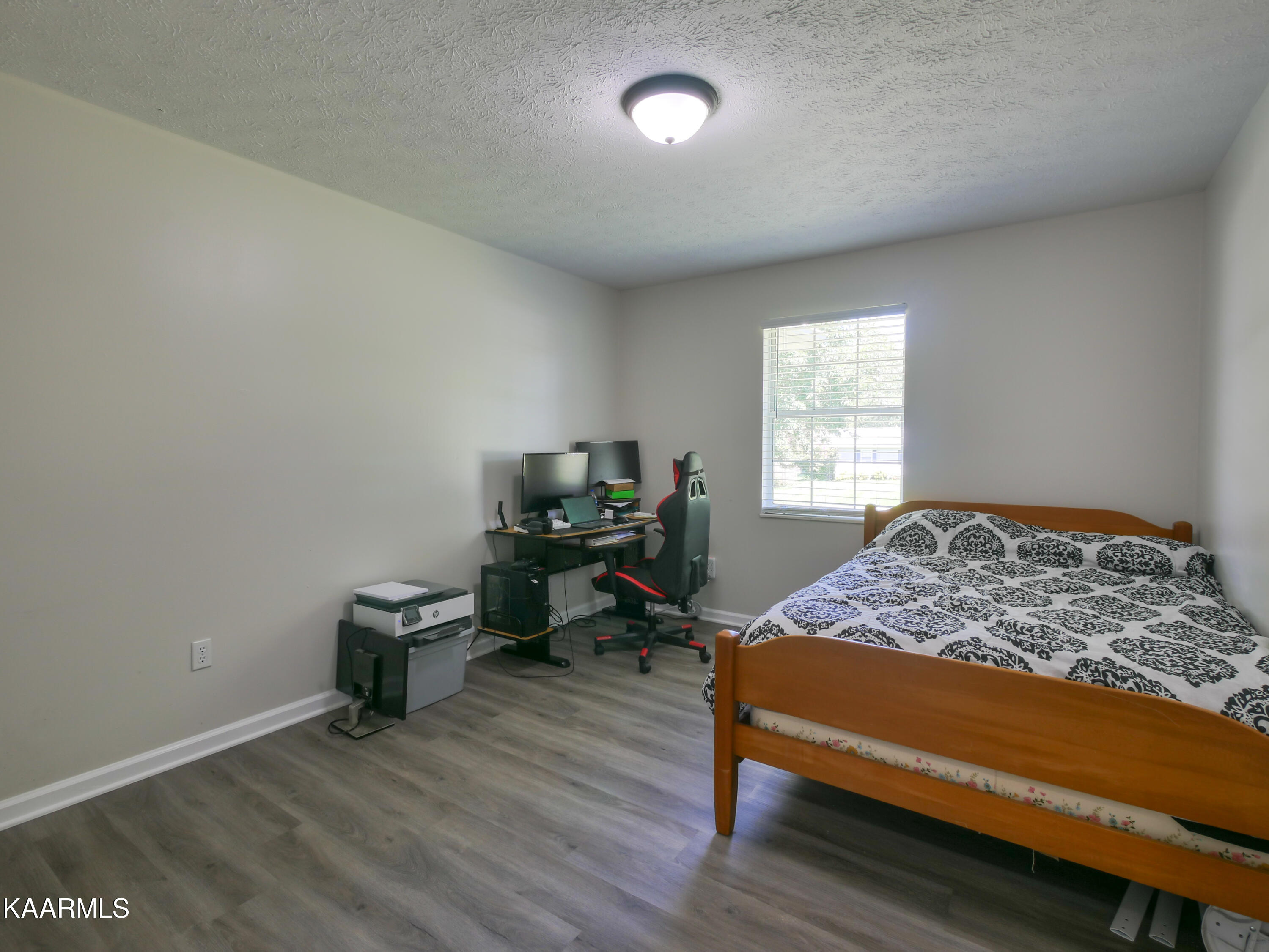 141 Meadow View Lane
