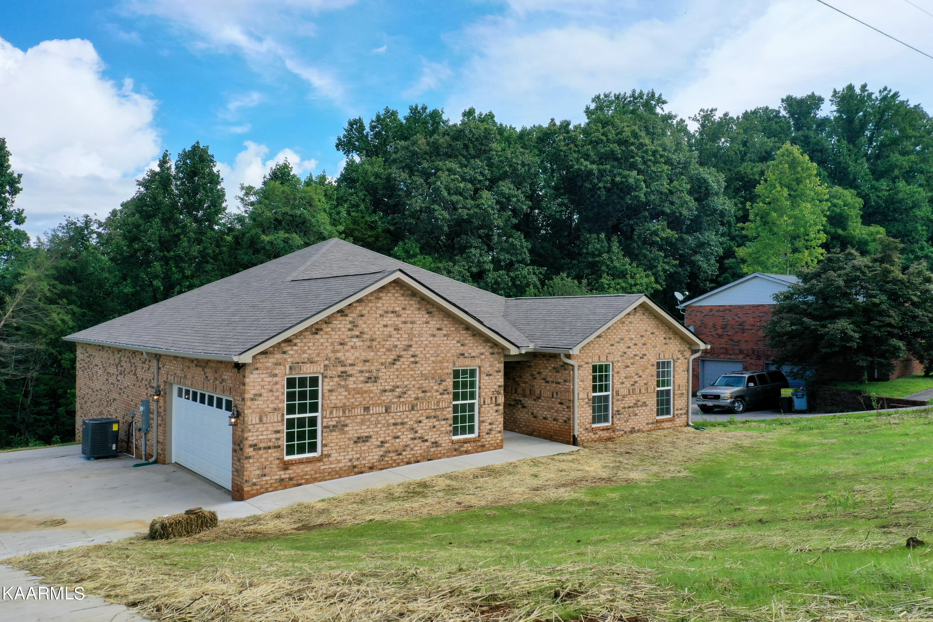 3706 Big Springs Rd