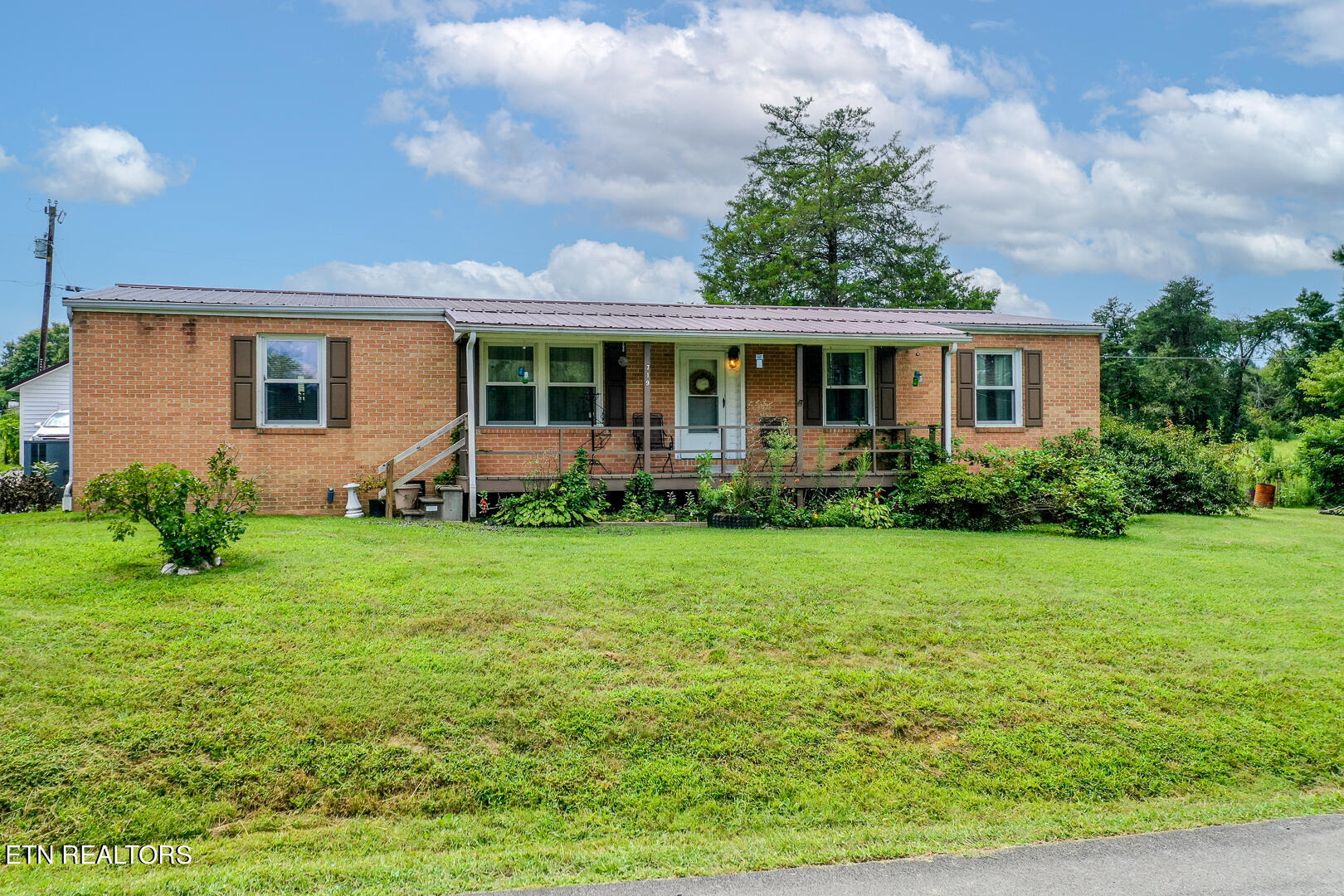 719 Coada Lane