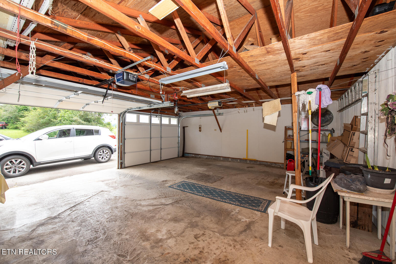 719 Coada Lane