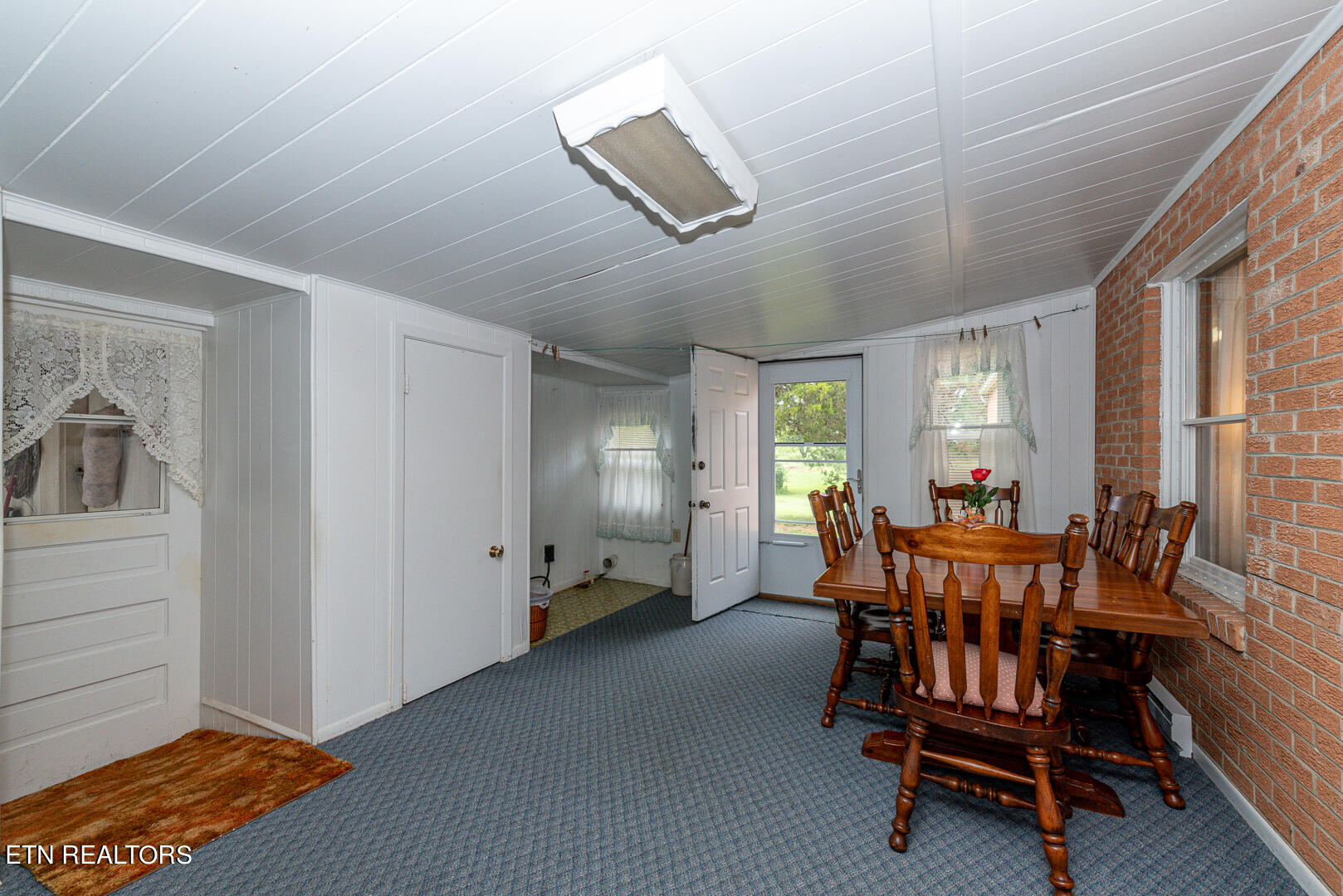 719 Coada Lane