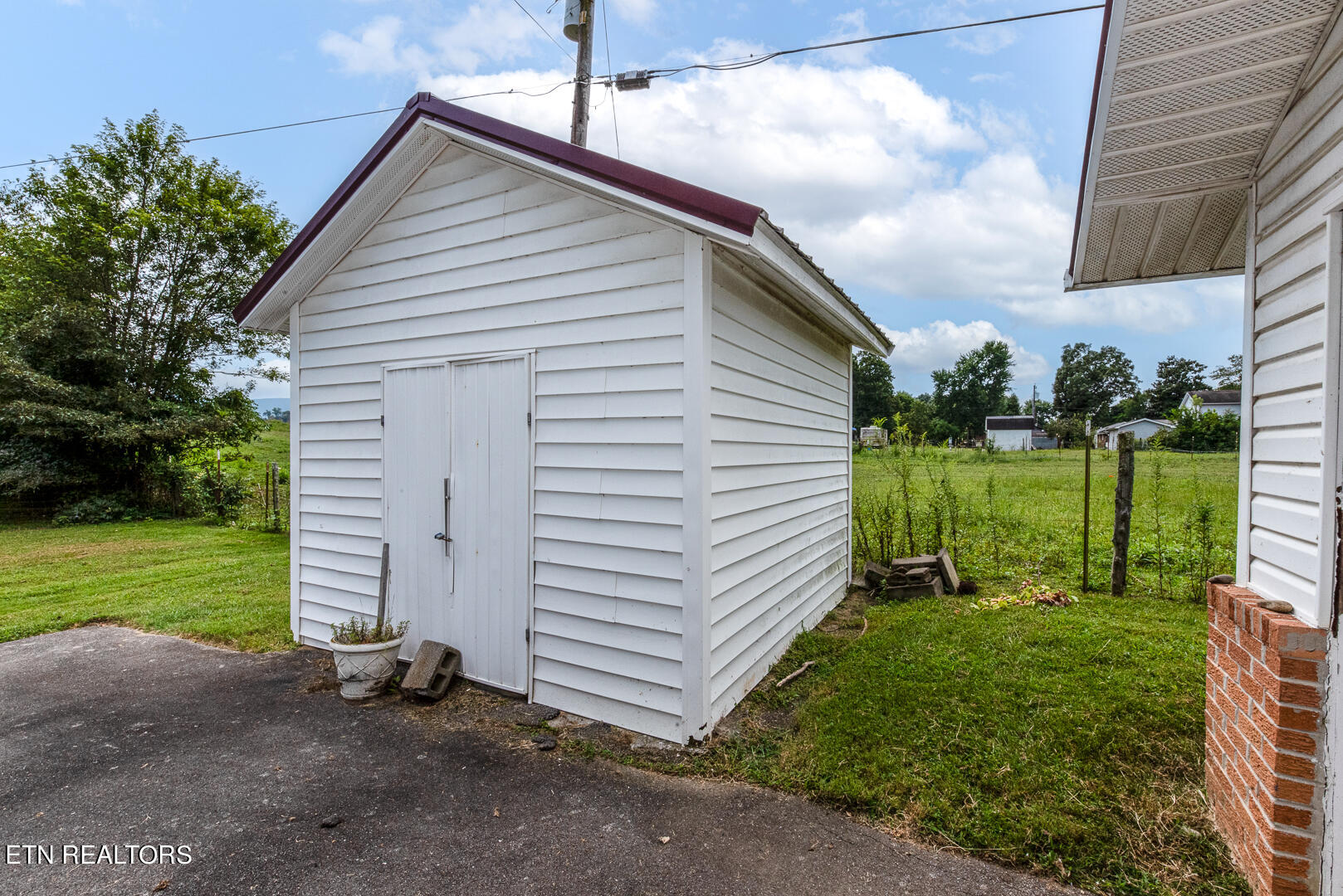 719 Coada Lane