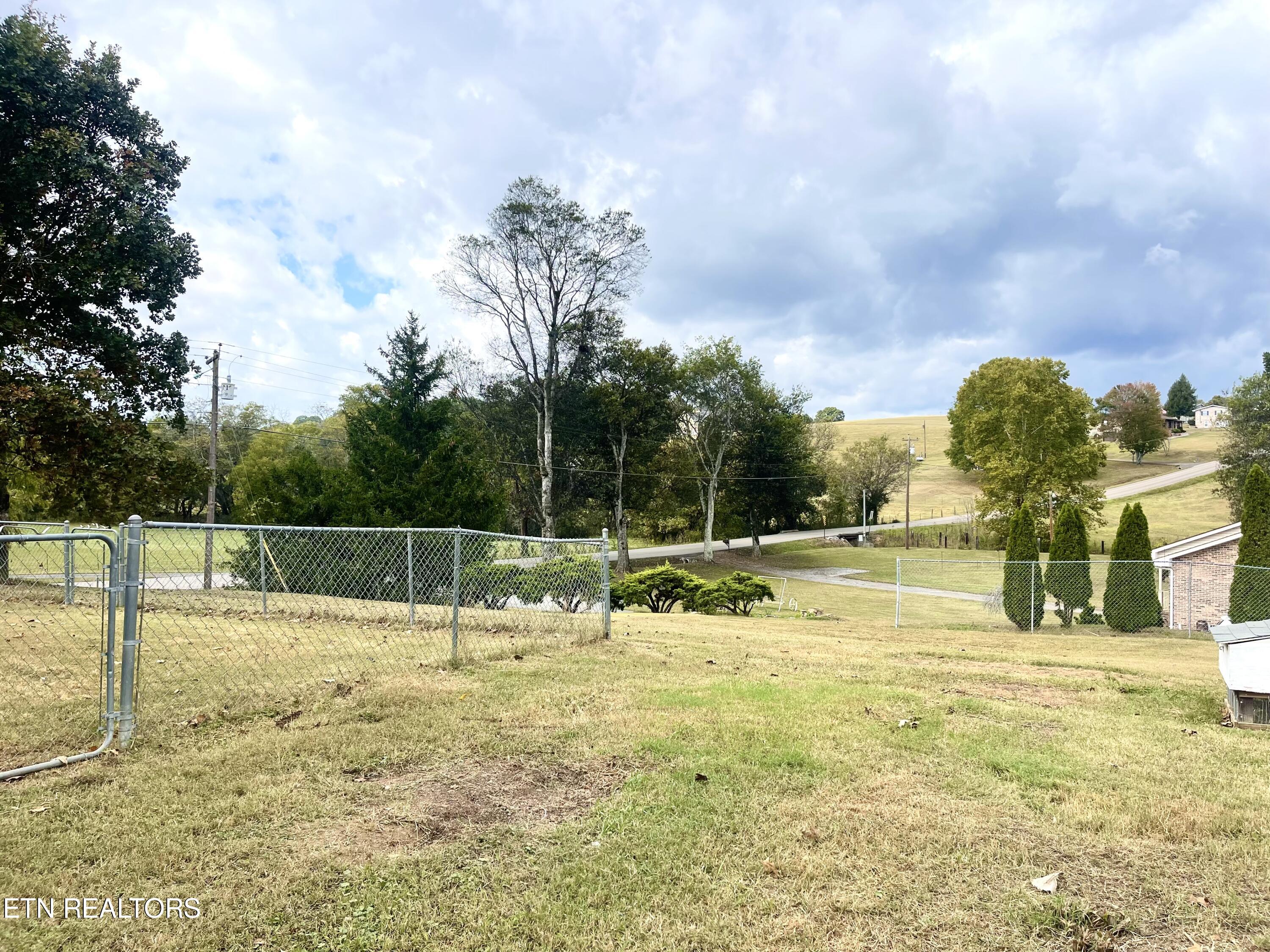 3401 Peppermint Hills Drive