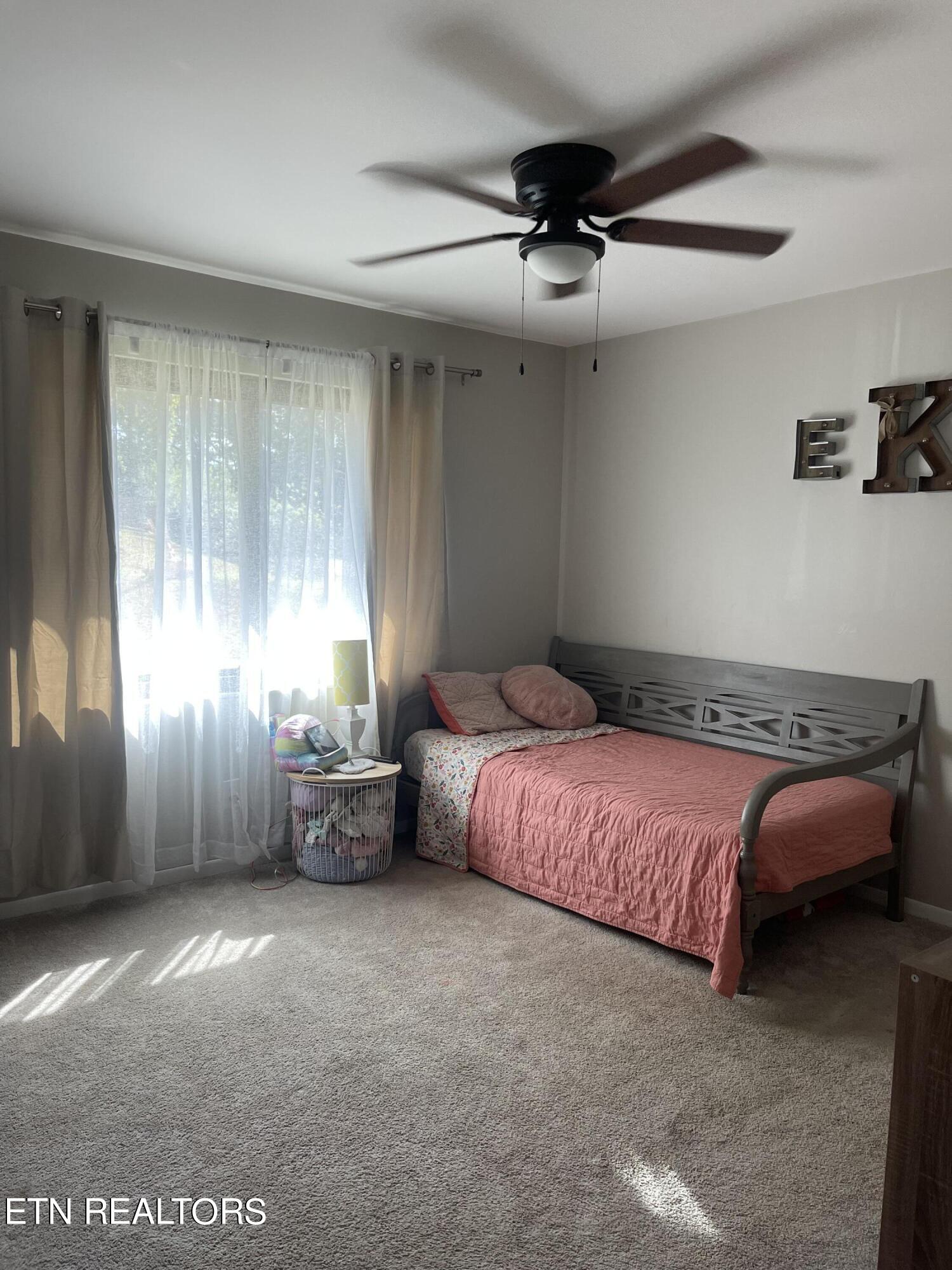 3401 Peppermint Hills Drive