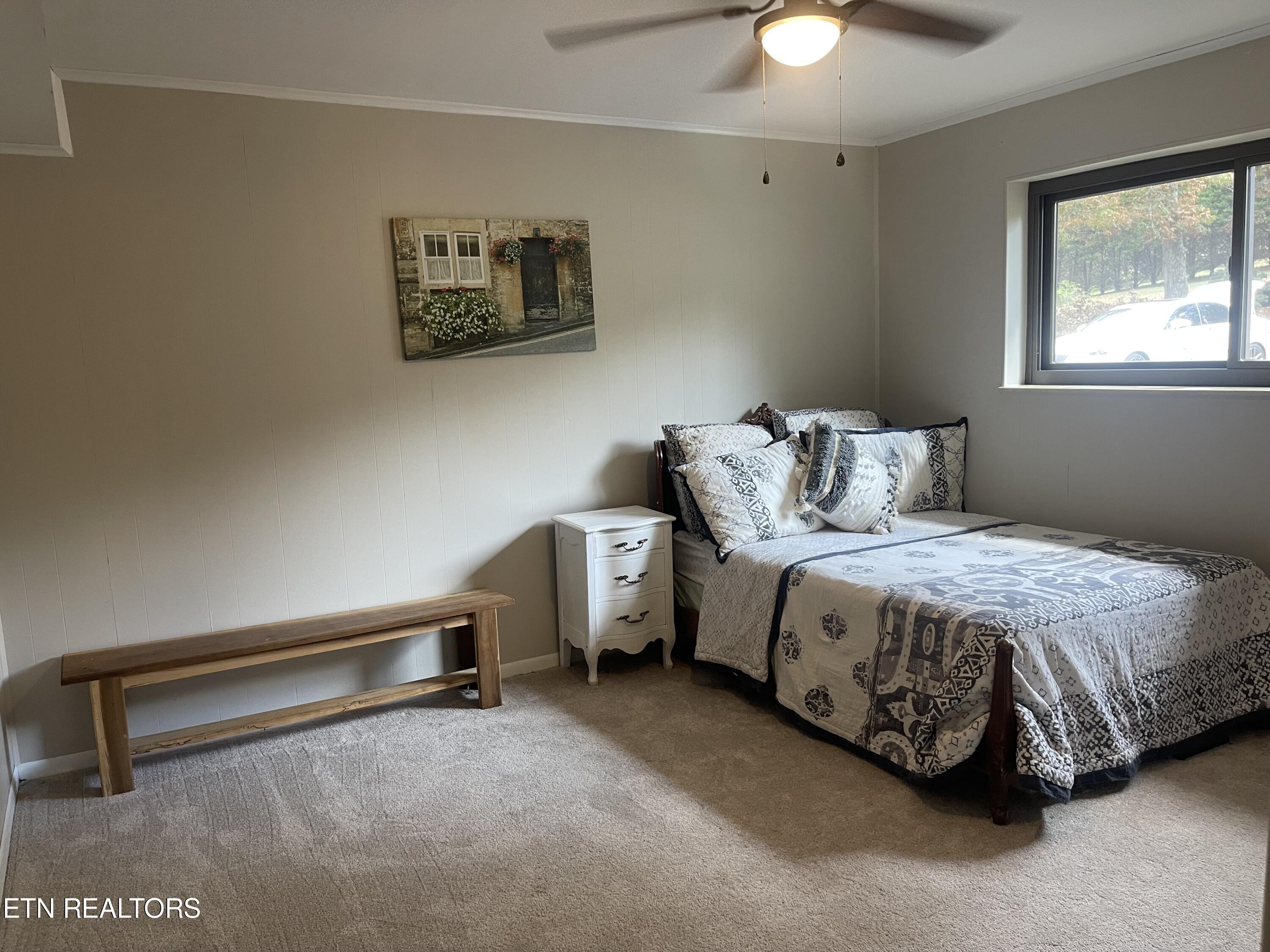 3401 Peppermint Hills Drive
